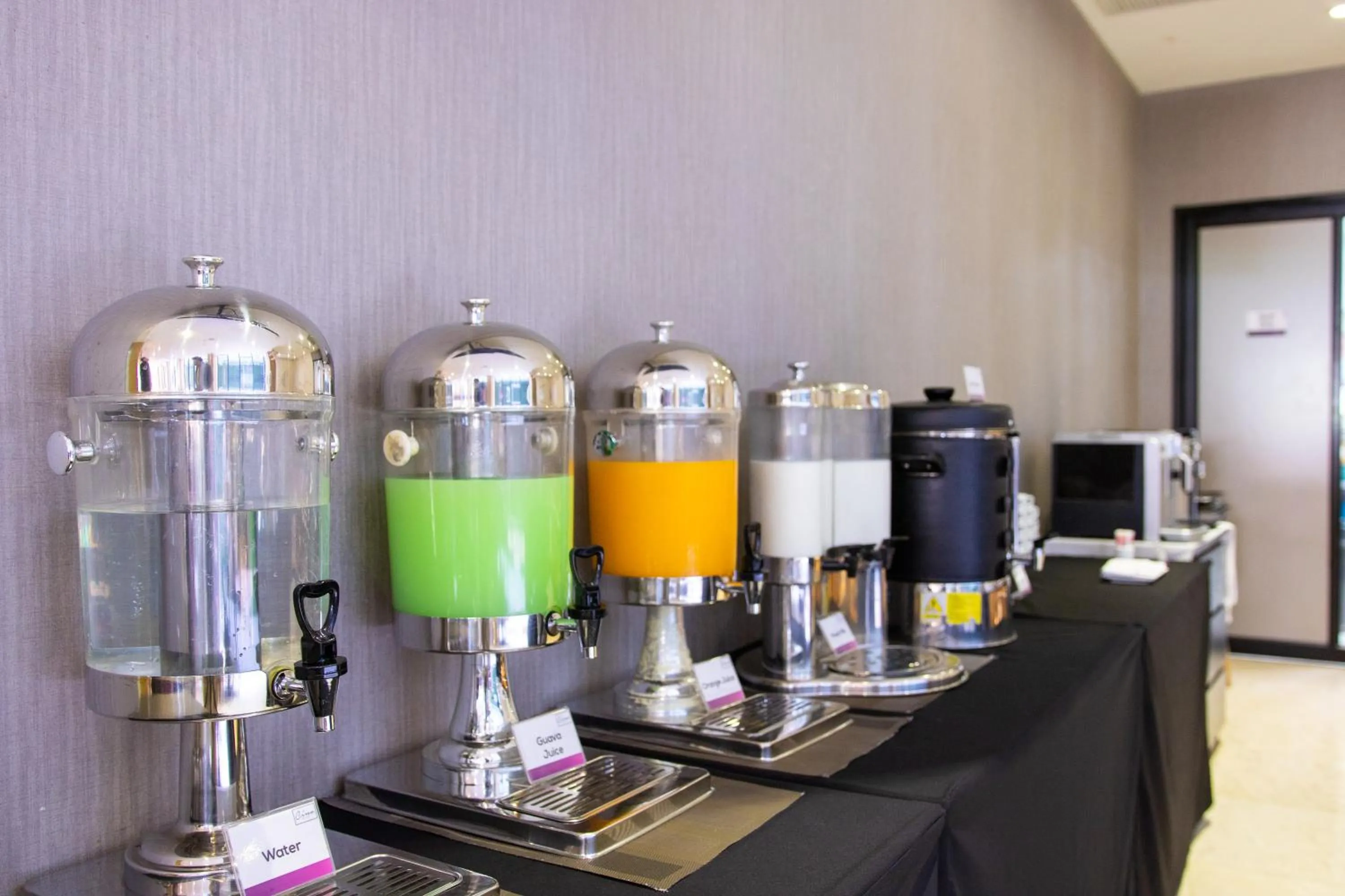 Breakfast in Hotel Icon Bangkok Sukhumvit 2