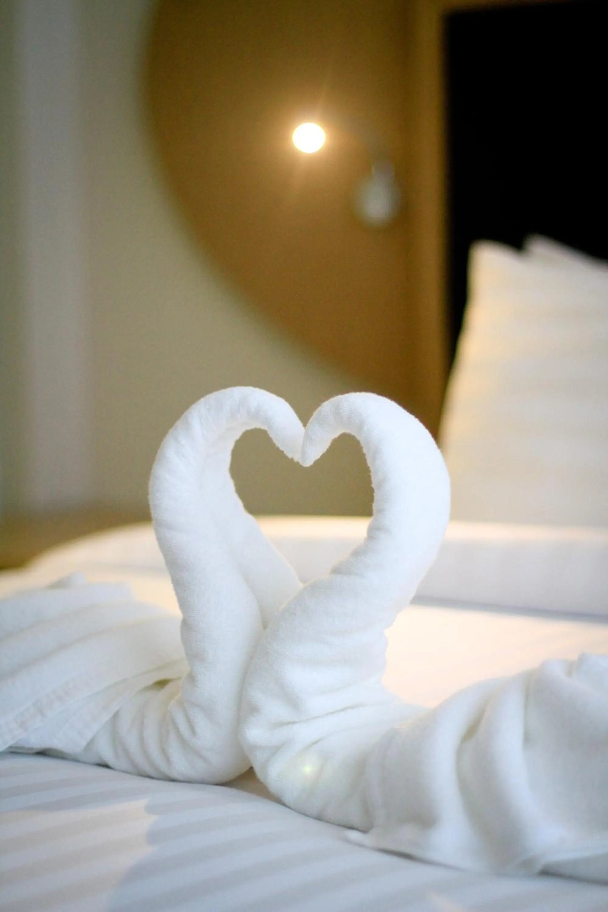 Bed in Hotel Icon Bangkok Sukhumvit 2