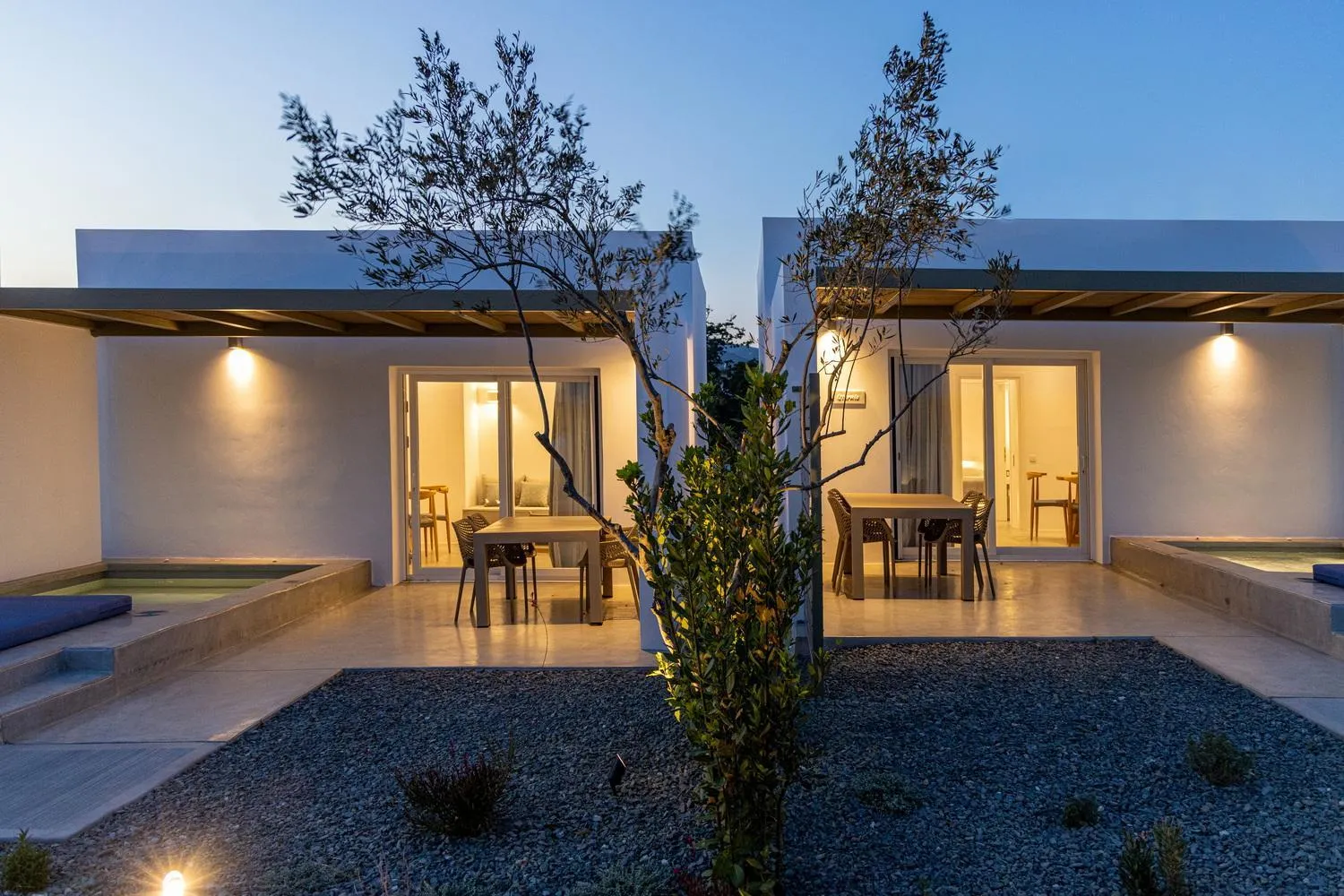 Patio in White Holidays Project