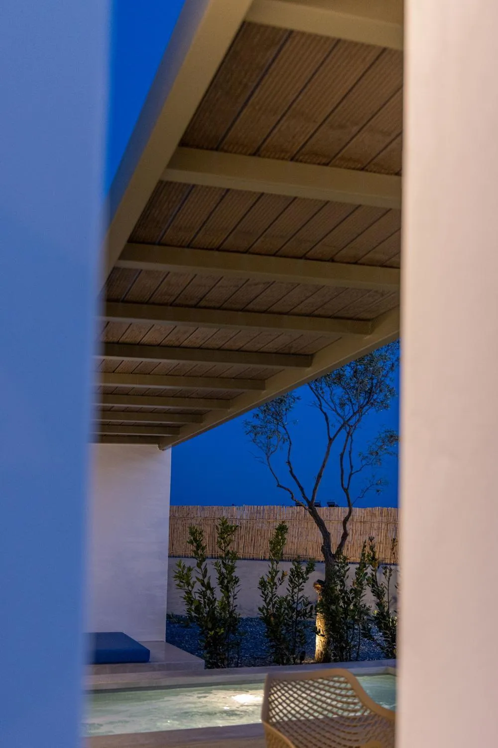 Patio in White Holidays Project