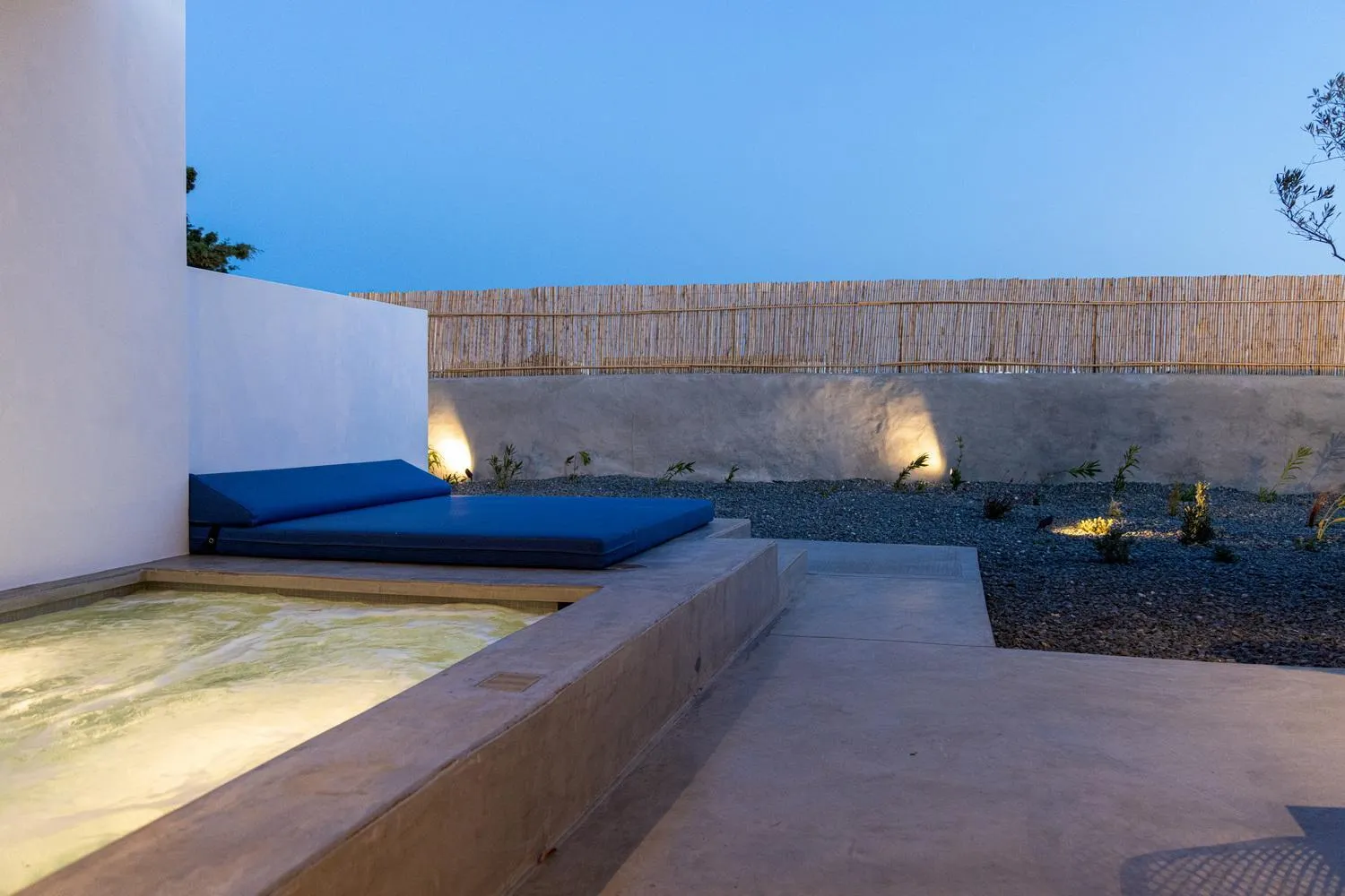 Patio in White Holidays Project