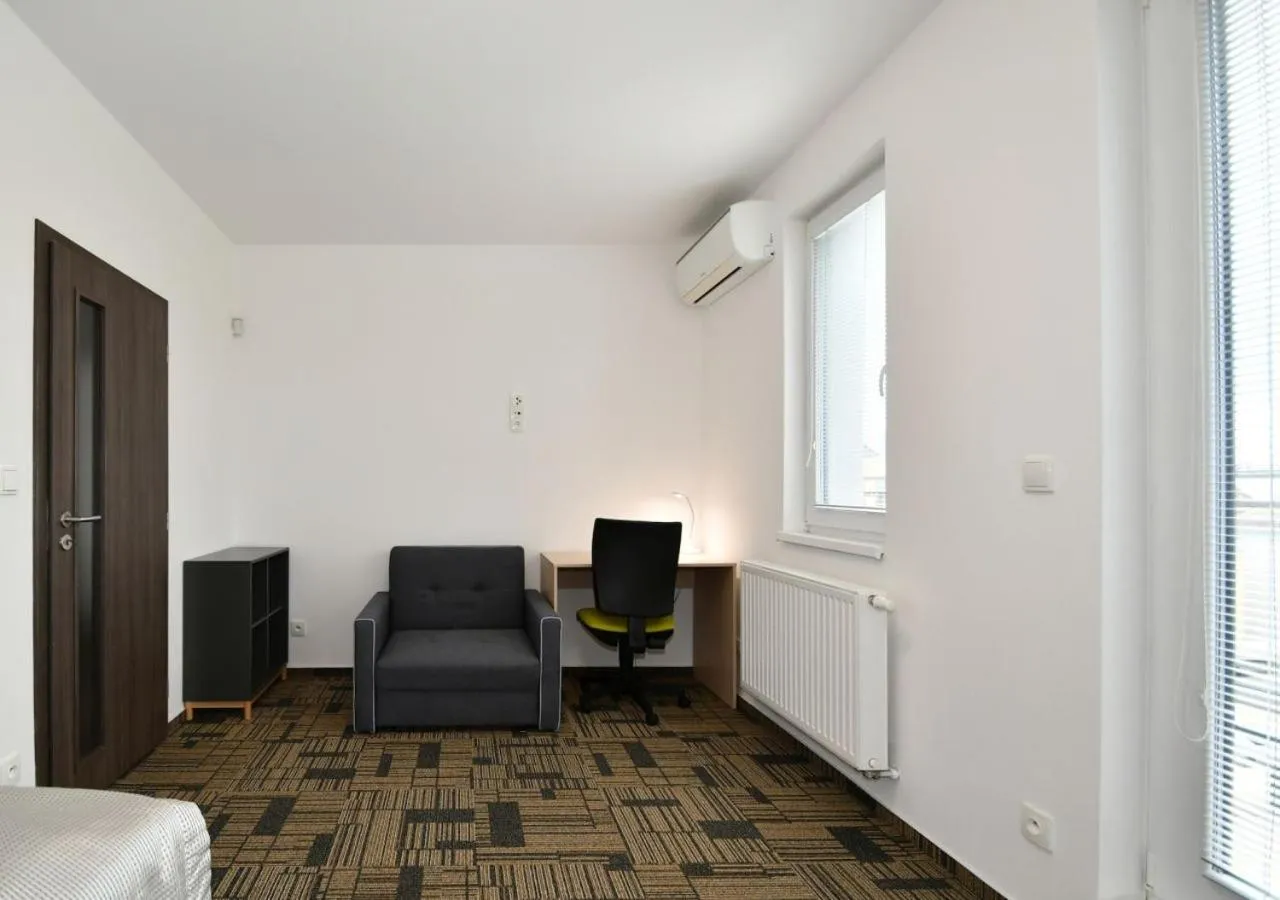 Living room in eFi Palace Hotel