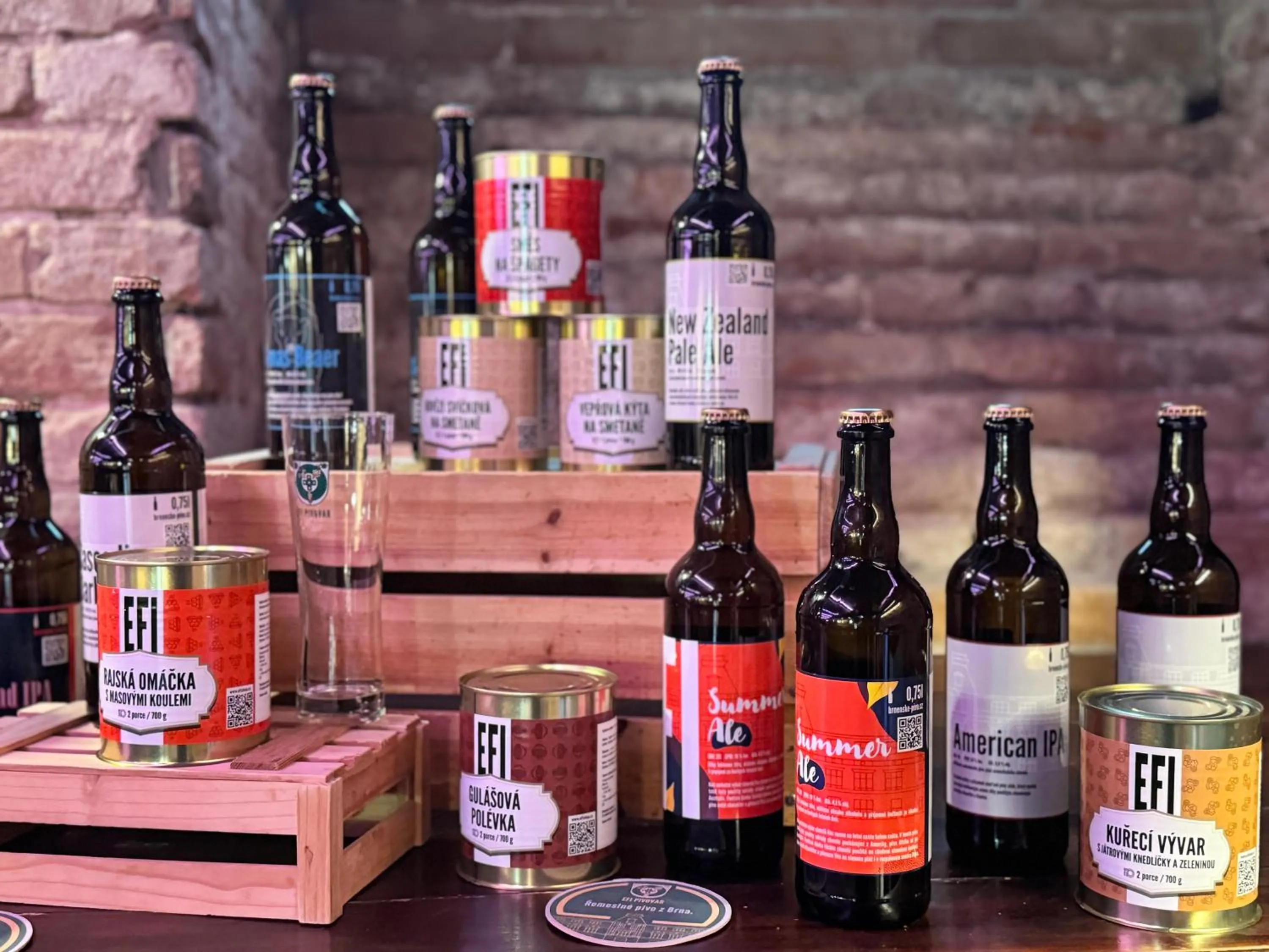 Food and drinks in eFi Palace Hotel