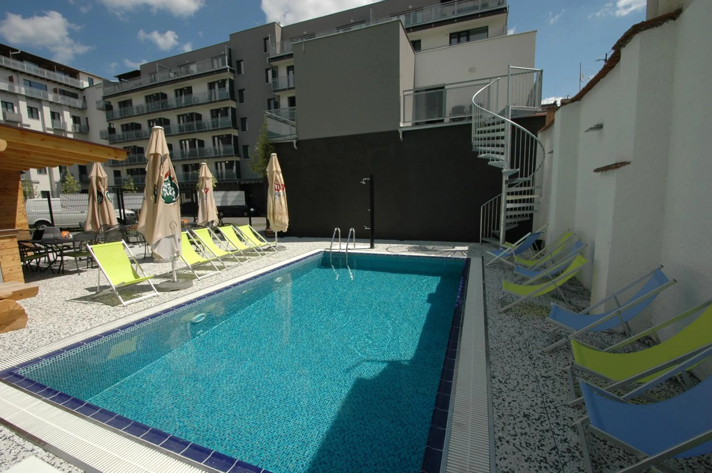 Swimming pool in eFi Palace Hotel