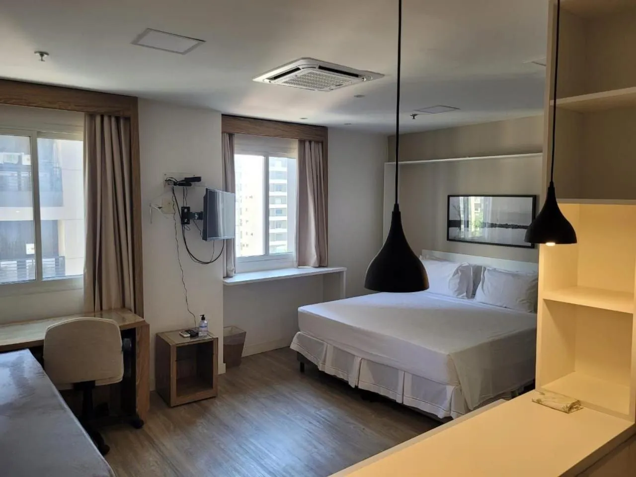 Bed in Elegant Flat Paulista Alameda Campinas Garagem , Pool, Ar Cod,