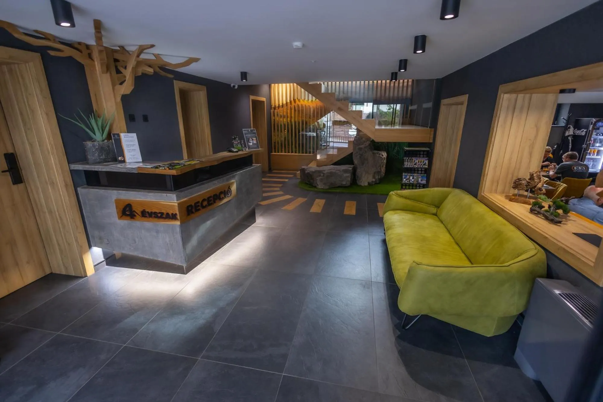 Lobby or reception in 4 Évszak Erdeihotel**** - Mátrafüred