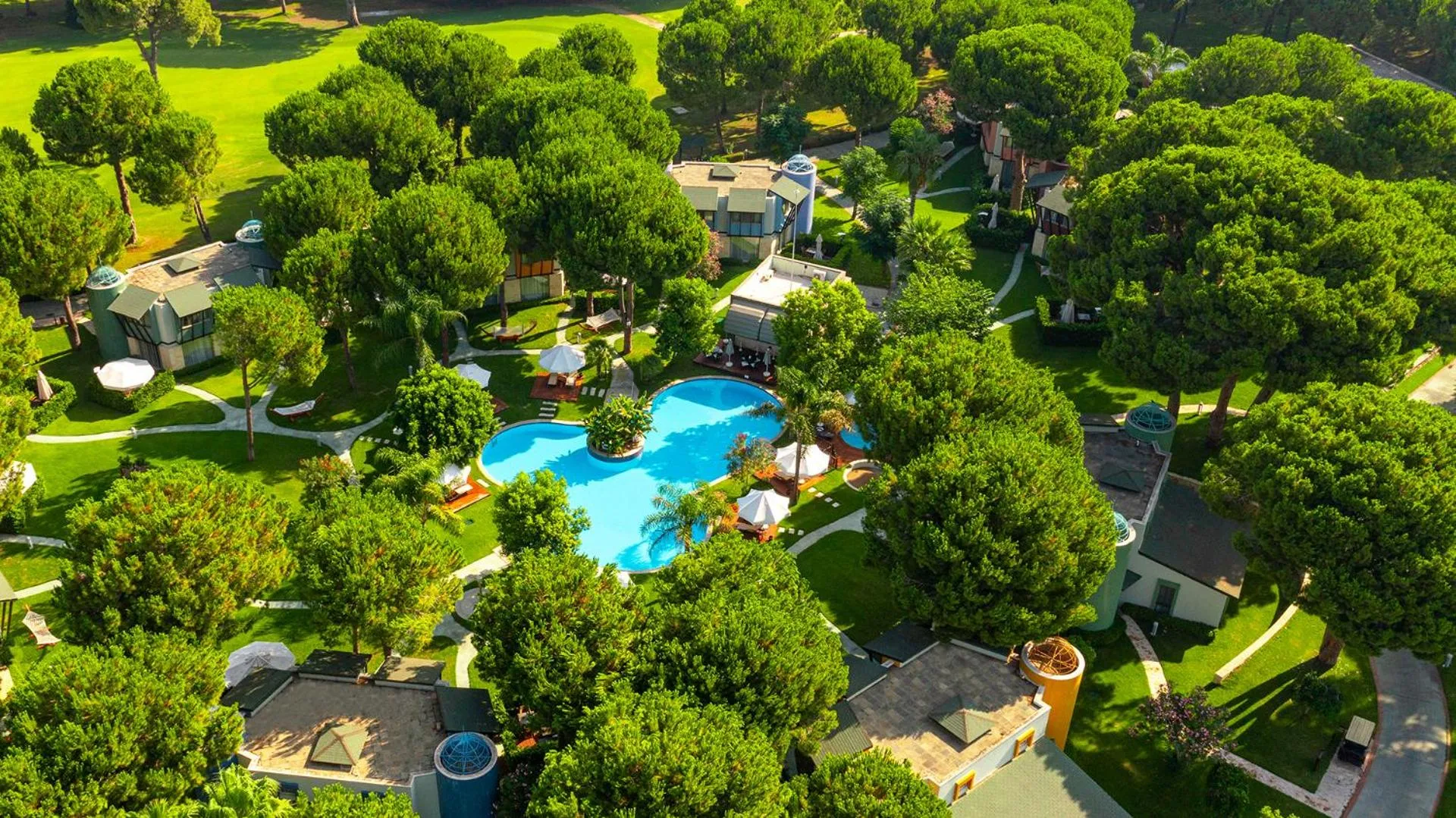 Property building in Gloria Verde Resort