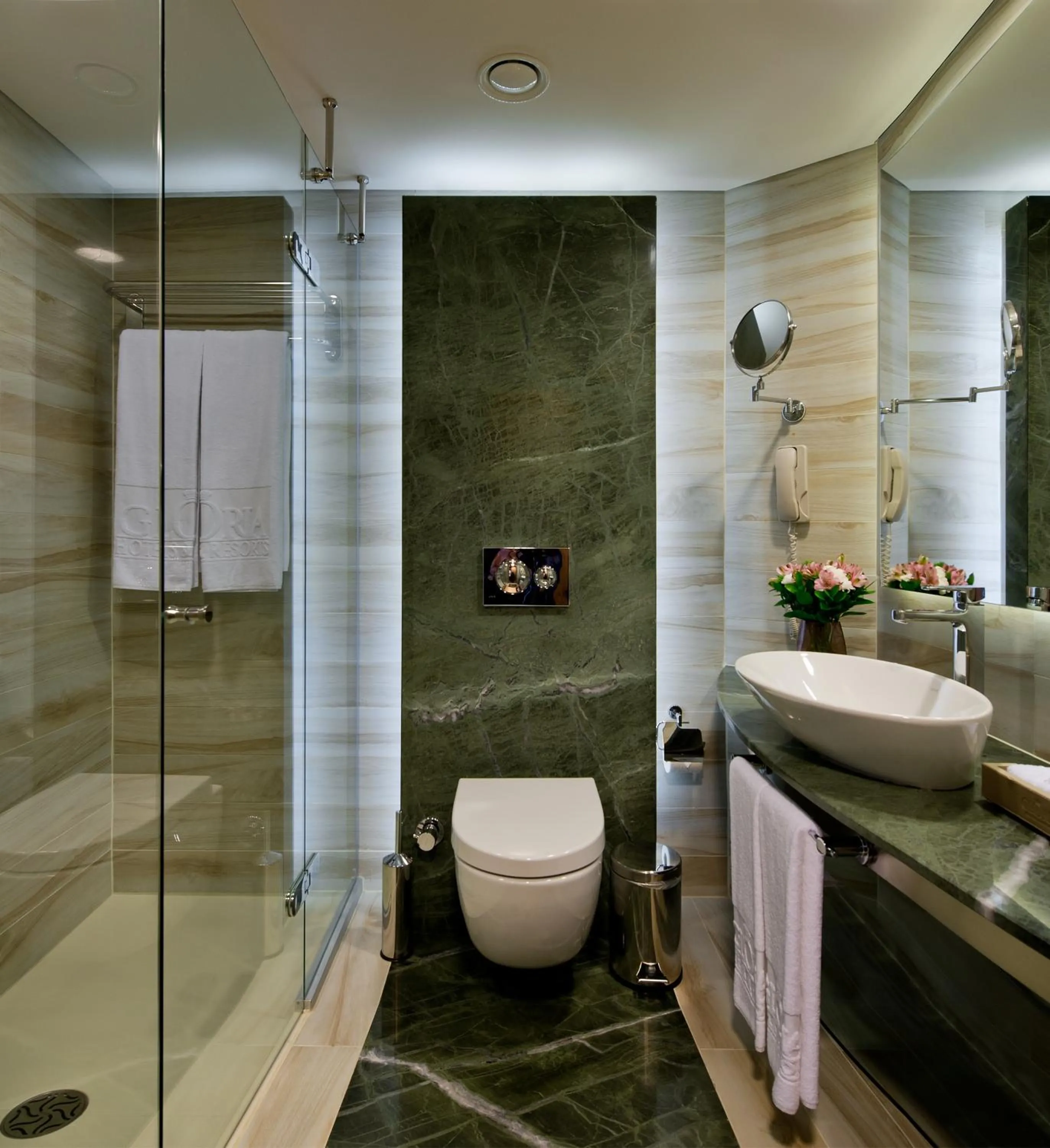 Shower, Bathroom in Gloria Verde Resort - All Inclusive