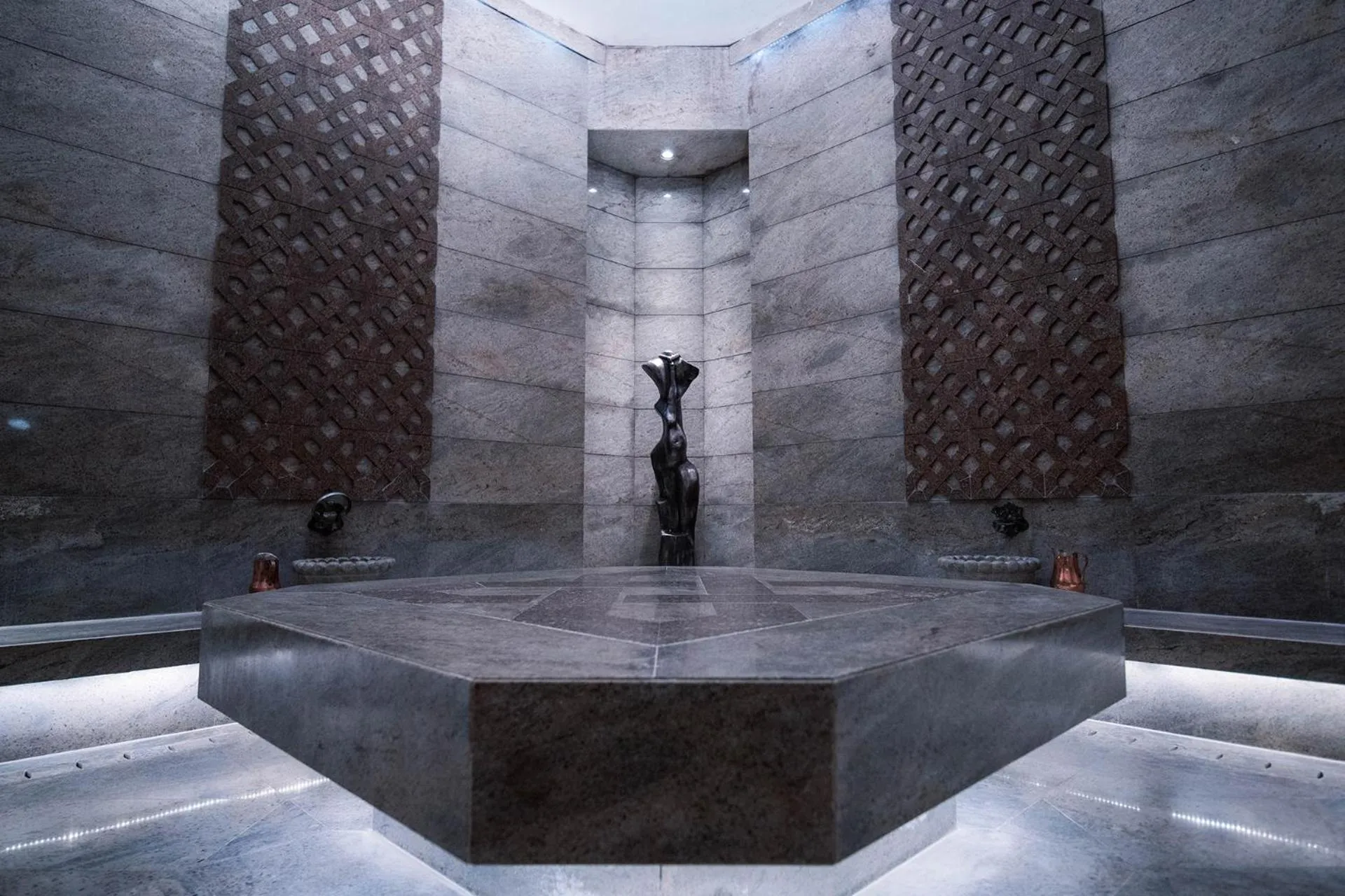 Public Bath in Gloria Golf Resort