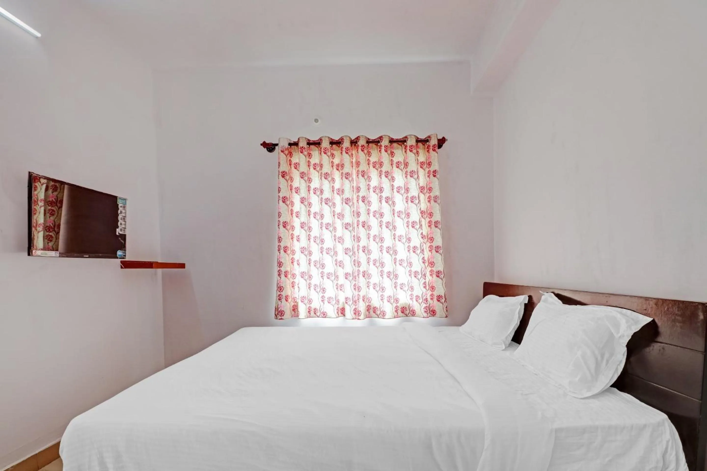 Facade/entrance, Bed in Hotel O Green Residency K Narayanapura Cross Bus Stop