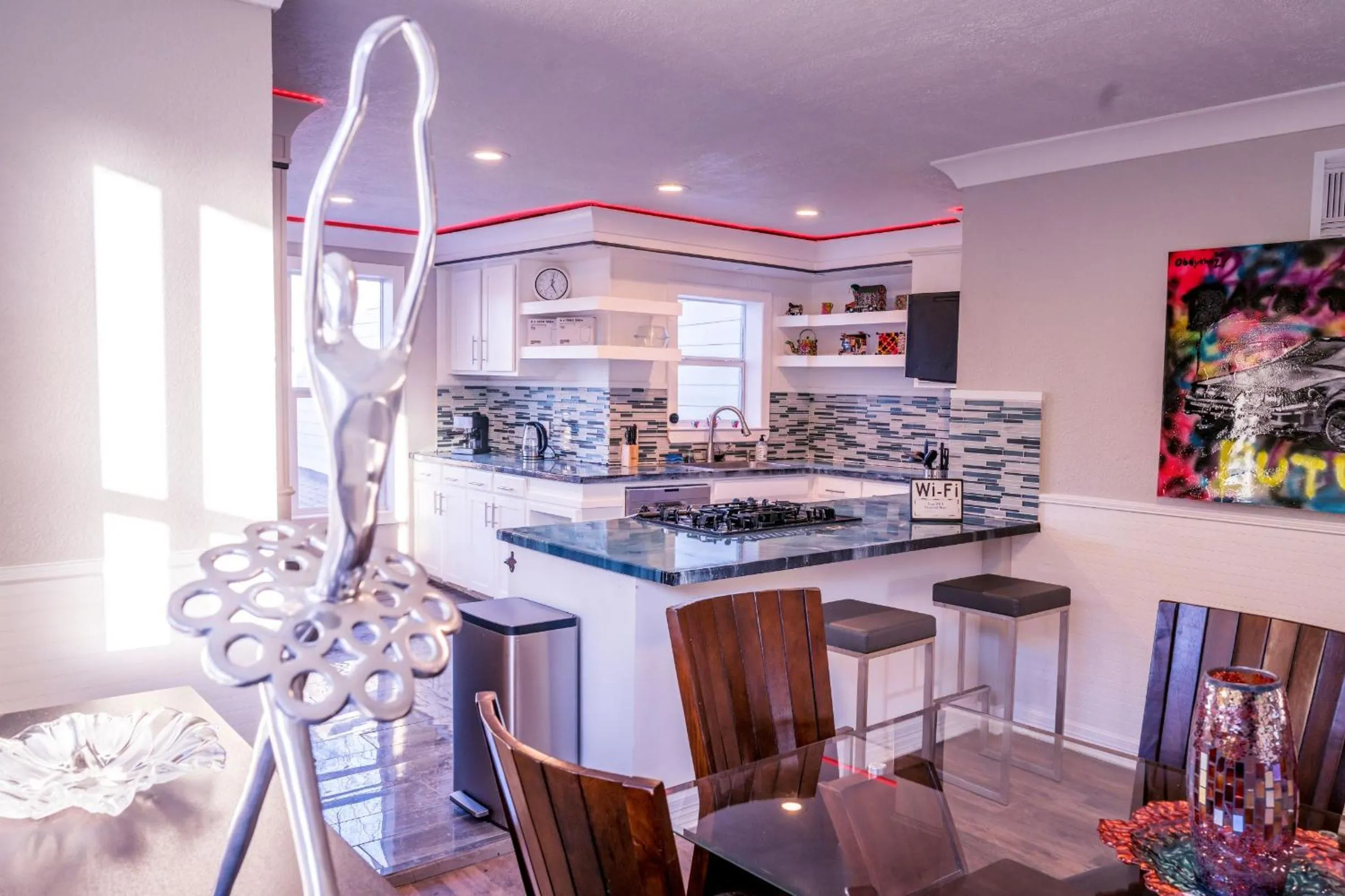 Kitchen or kitchenette in Private 3Br Gameroom Home In Houston - Sleeps 15 - 2705A