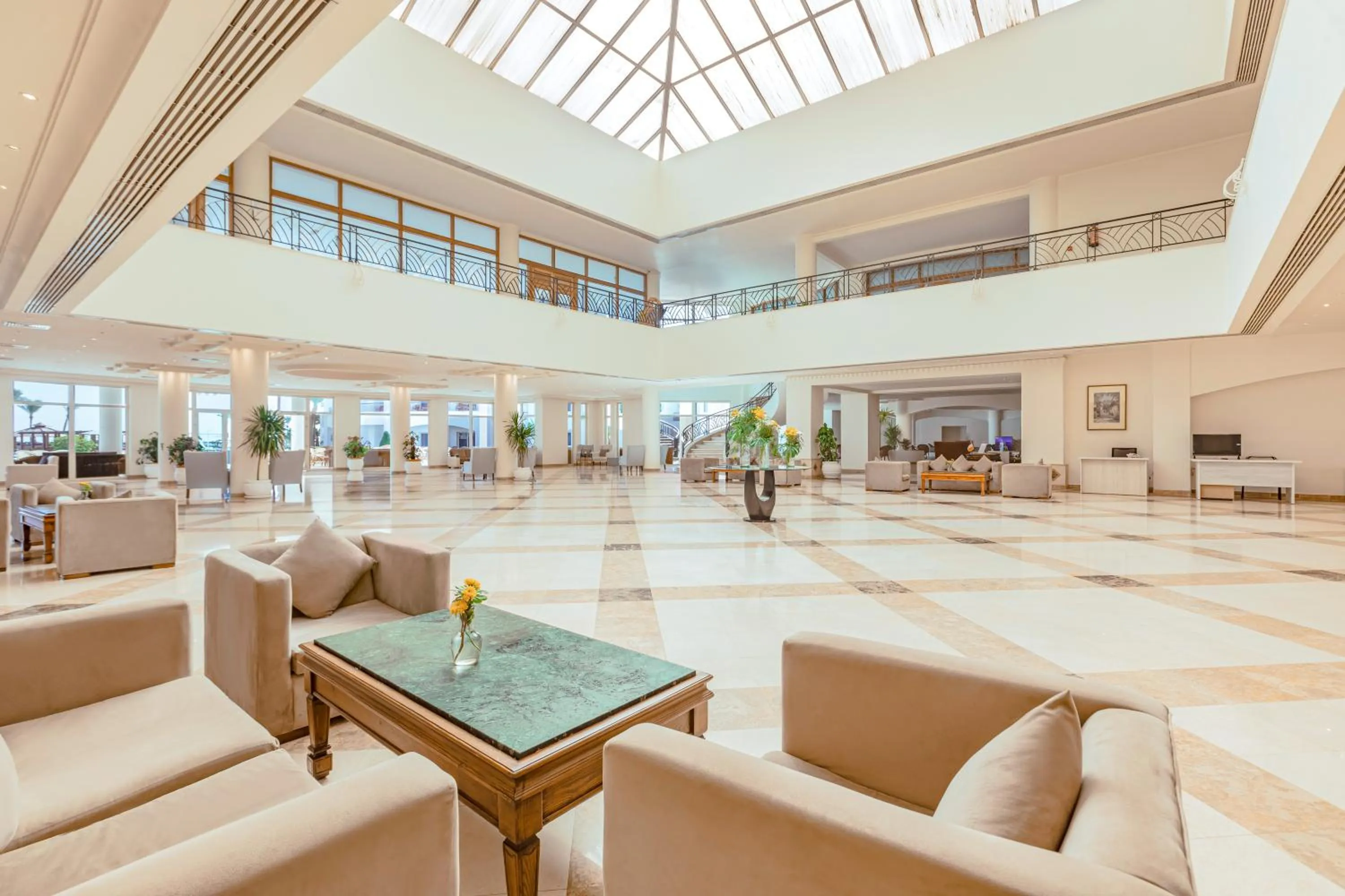 Lobby or reception in Sunrise Alma Bay Resort
