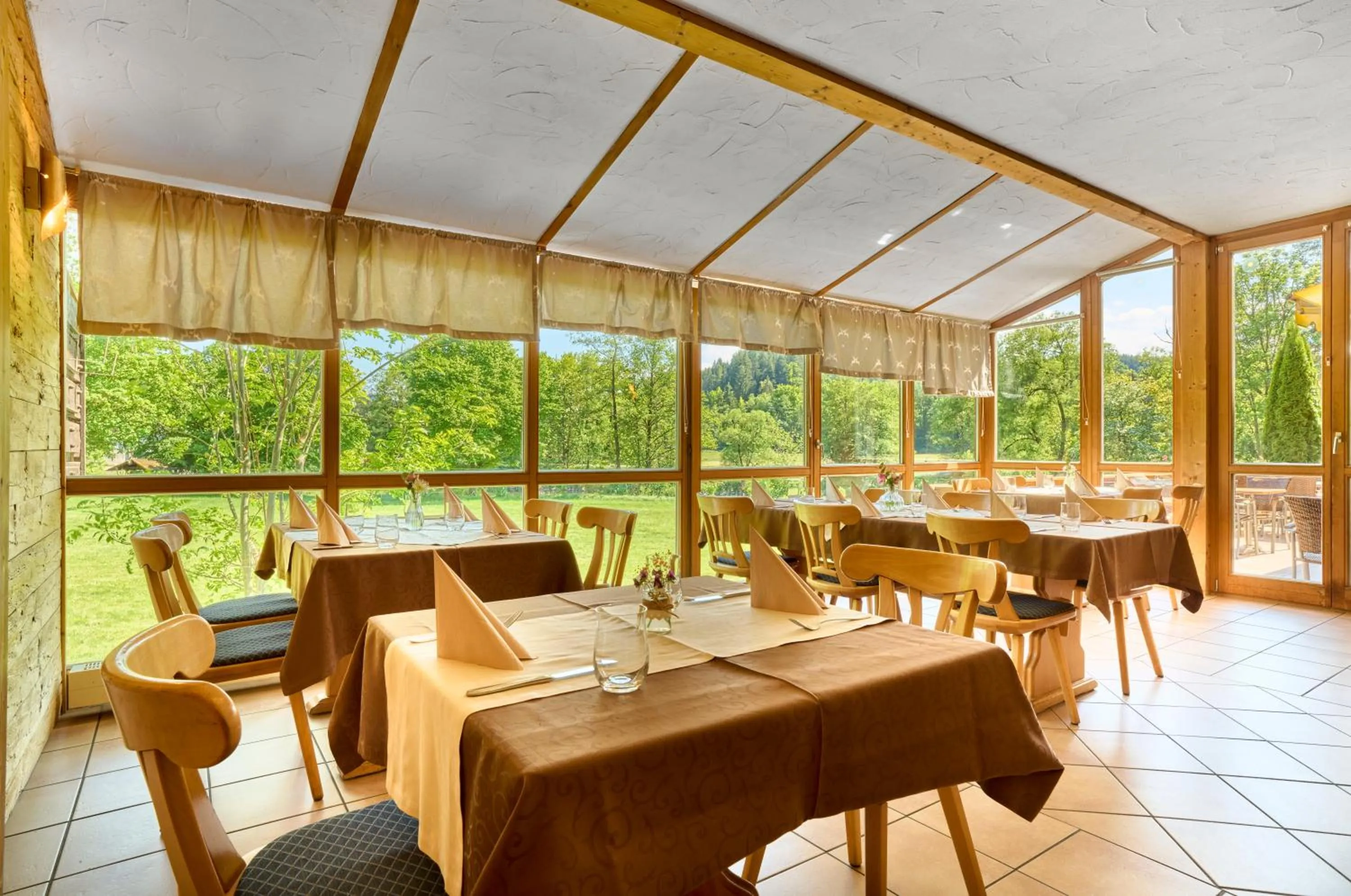 Restaurant/places to eat in Gasthof Pension Fischerstüberl