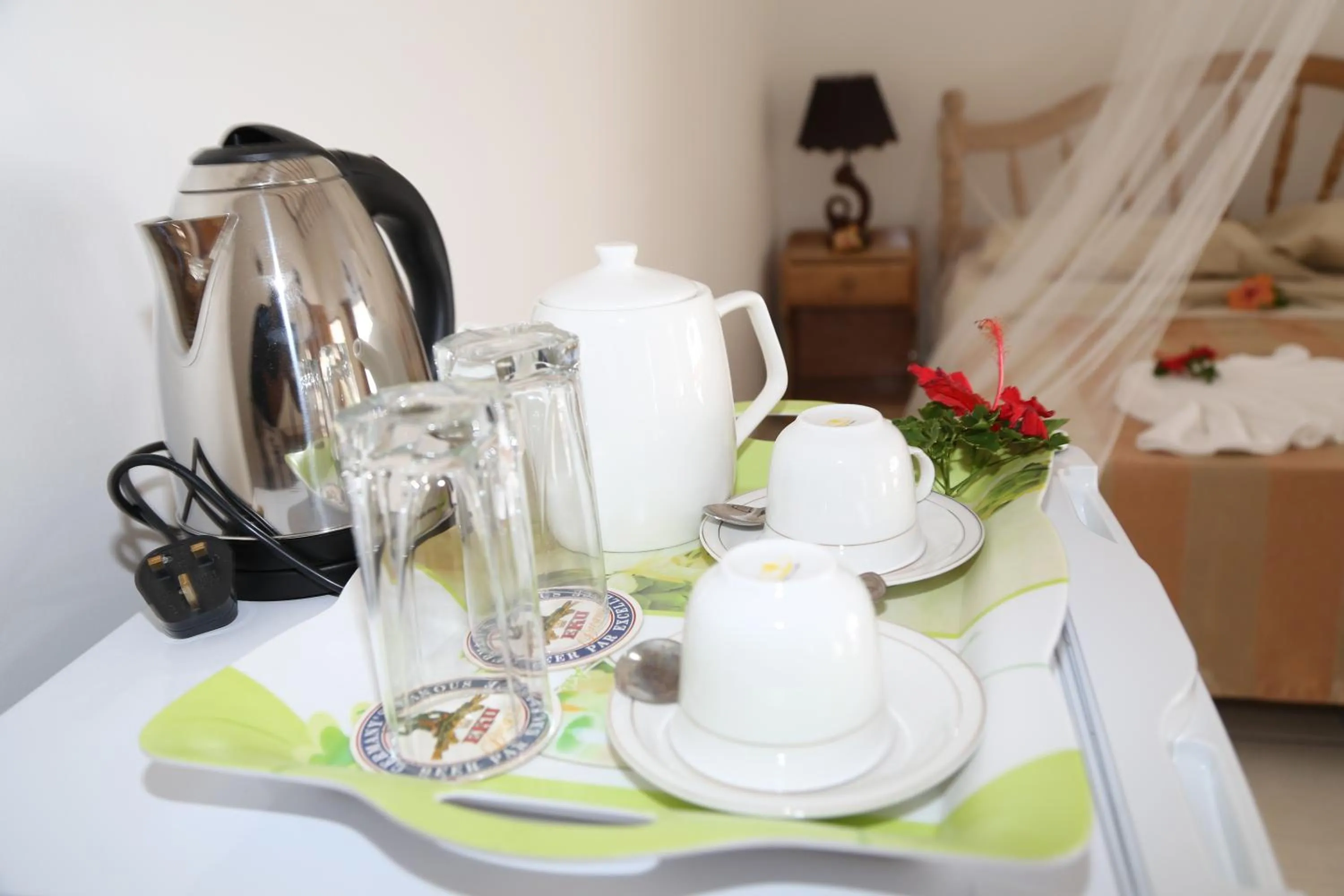 Coffee/tea facilities, Bed in Villa Veuve Casadani Hotel