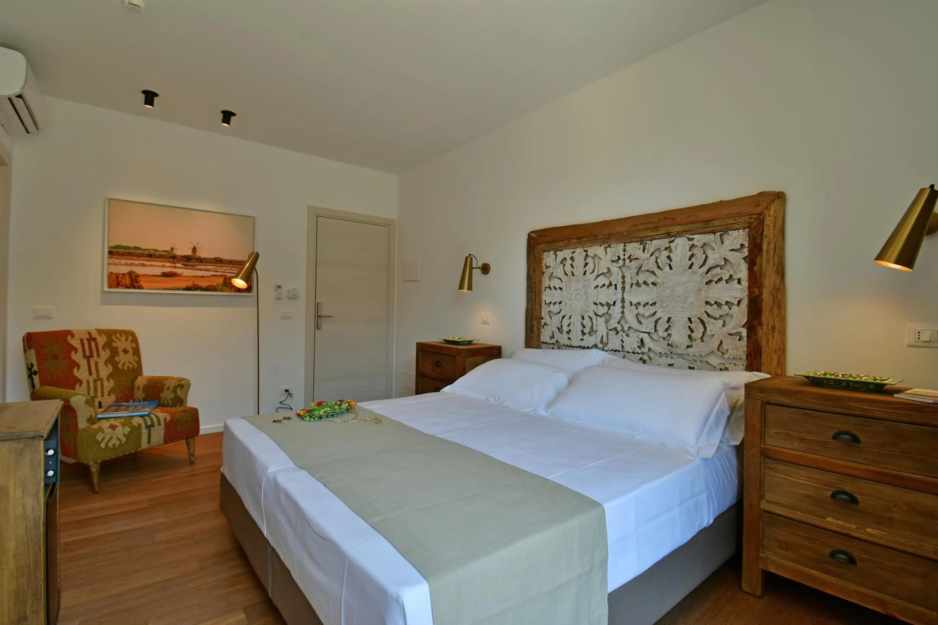 Bed in San Anton Hotel