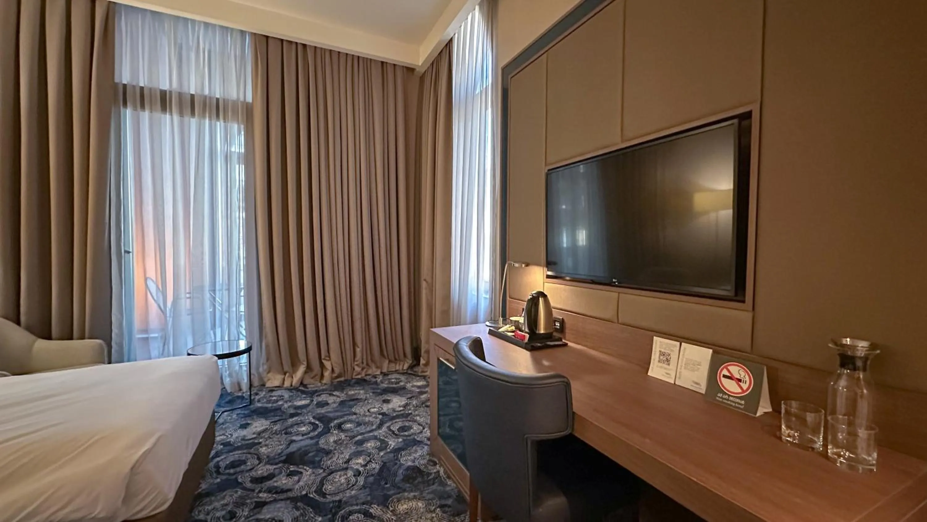 Bedroom, Bed in Tbilisi Philharmonic Hotel by Mercure