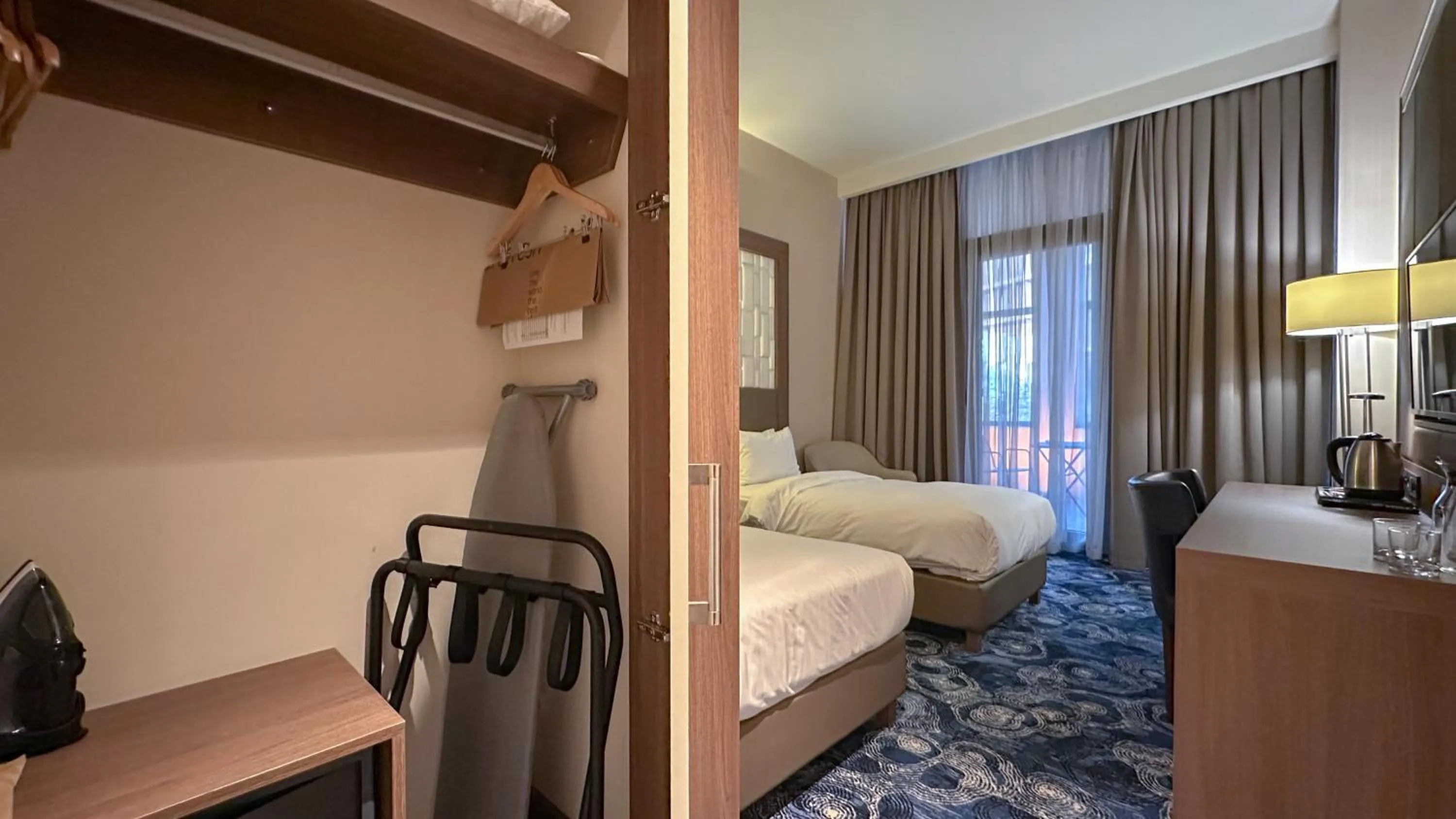 Bedroom, Bed in Tbilisi Philharmonic Hotel by Mercure