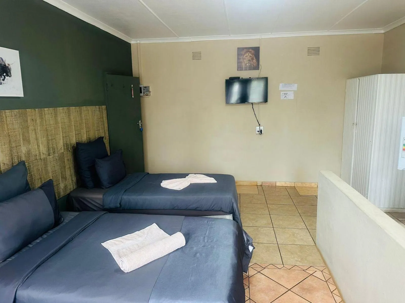 Photo of the whole room in Hluzu Guest House