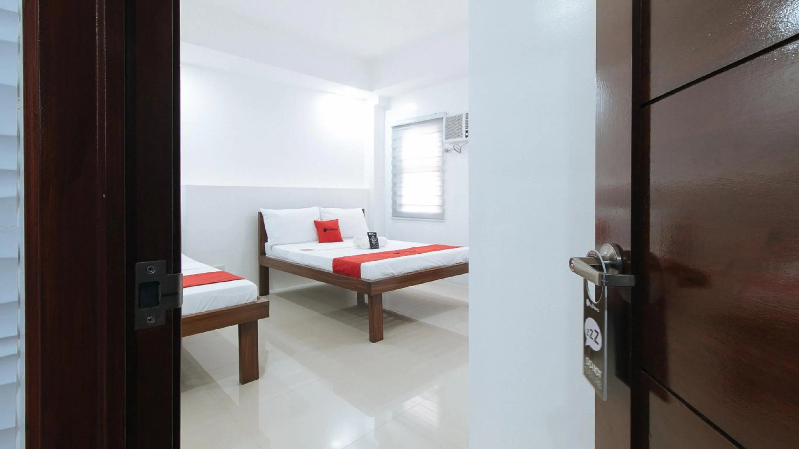 Bedroom, Bed in RedDoorz Plus at DBuilders Poblacion BGC