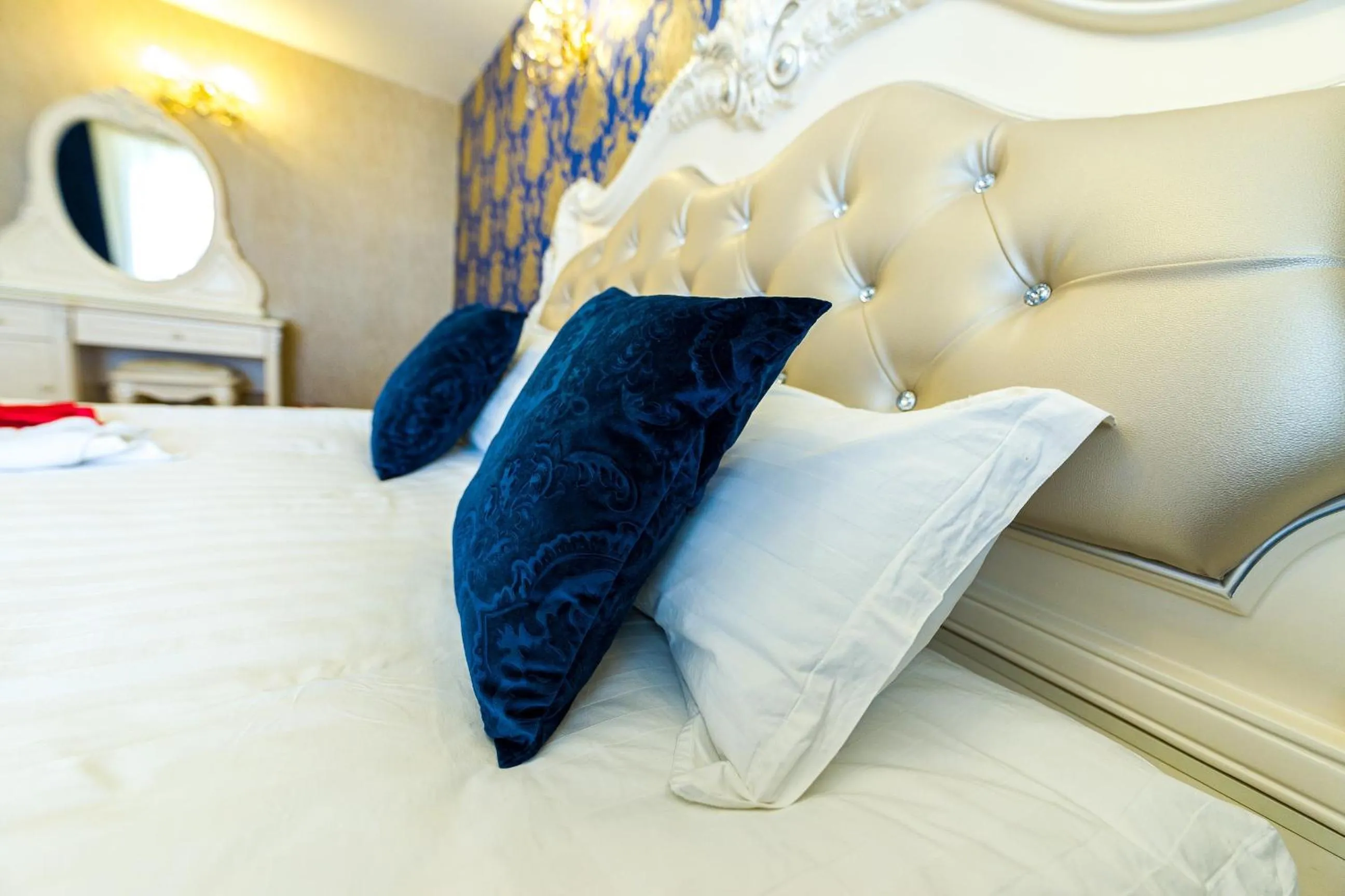 Bed in Hotel Helin Central