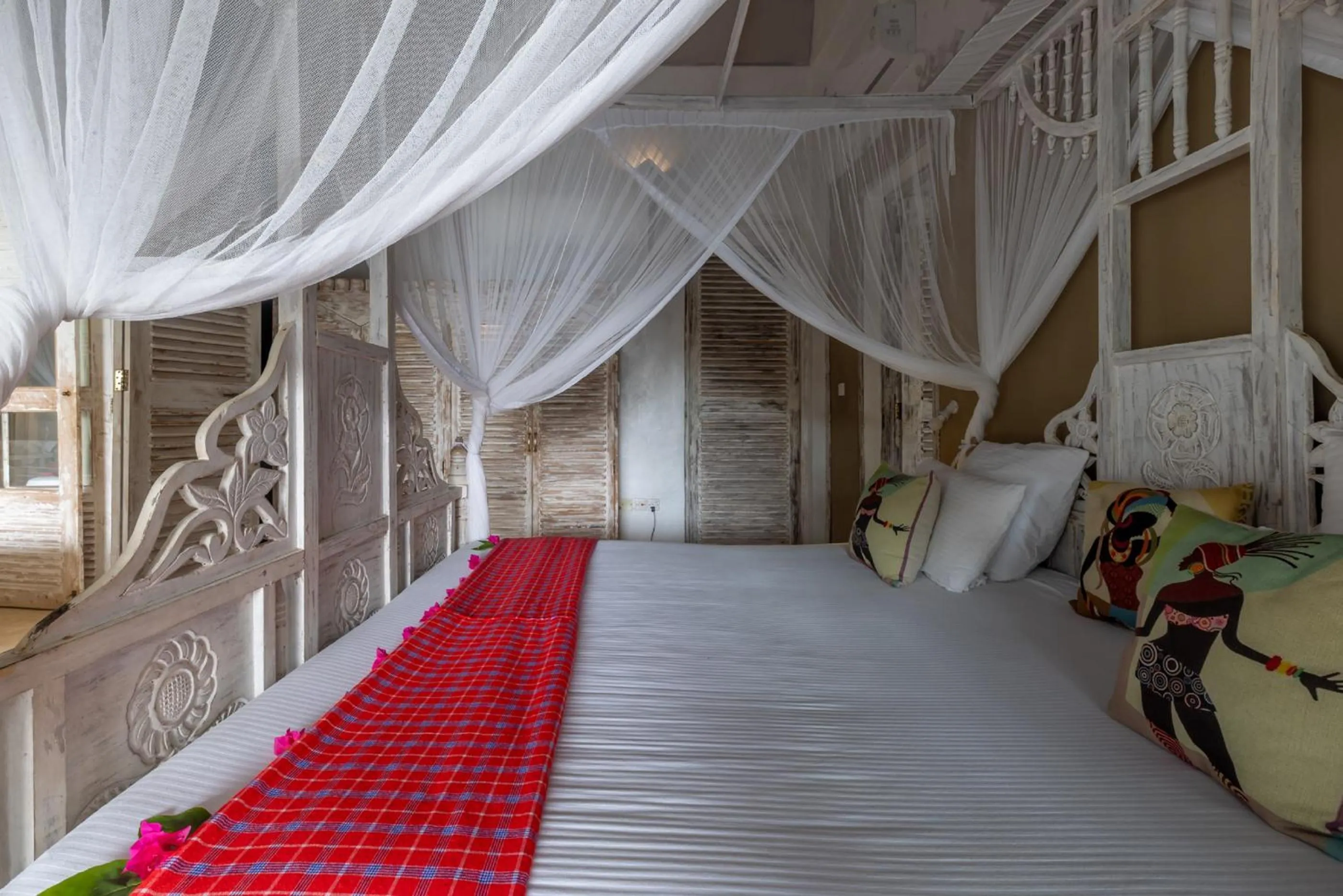 Bed in Msambweni Beach House and Private Villas