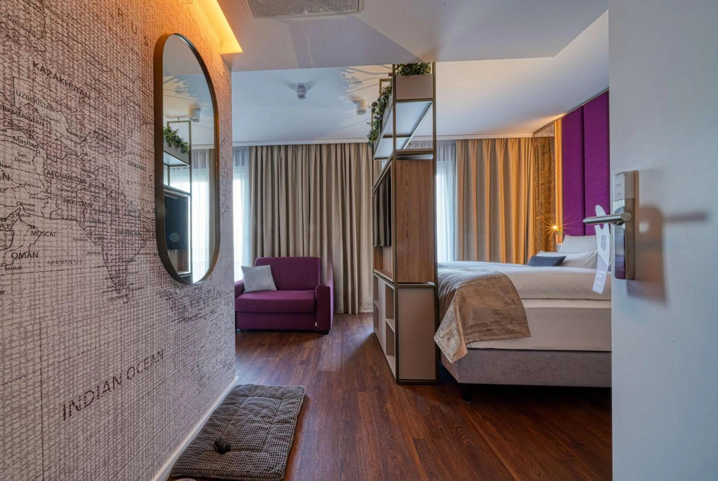 Photo of the whole room, Bed in FourSide Hotel Ringsheim, Trademark Collection by Wyndham