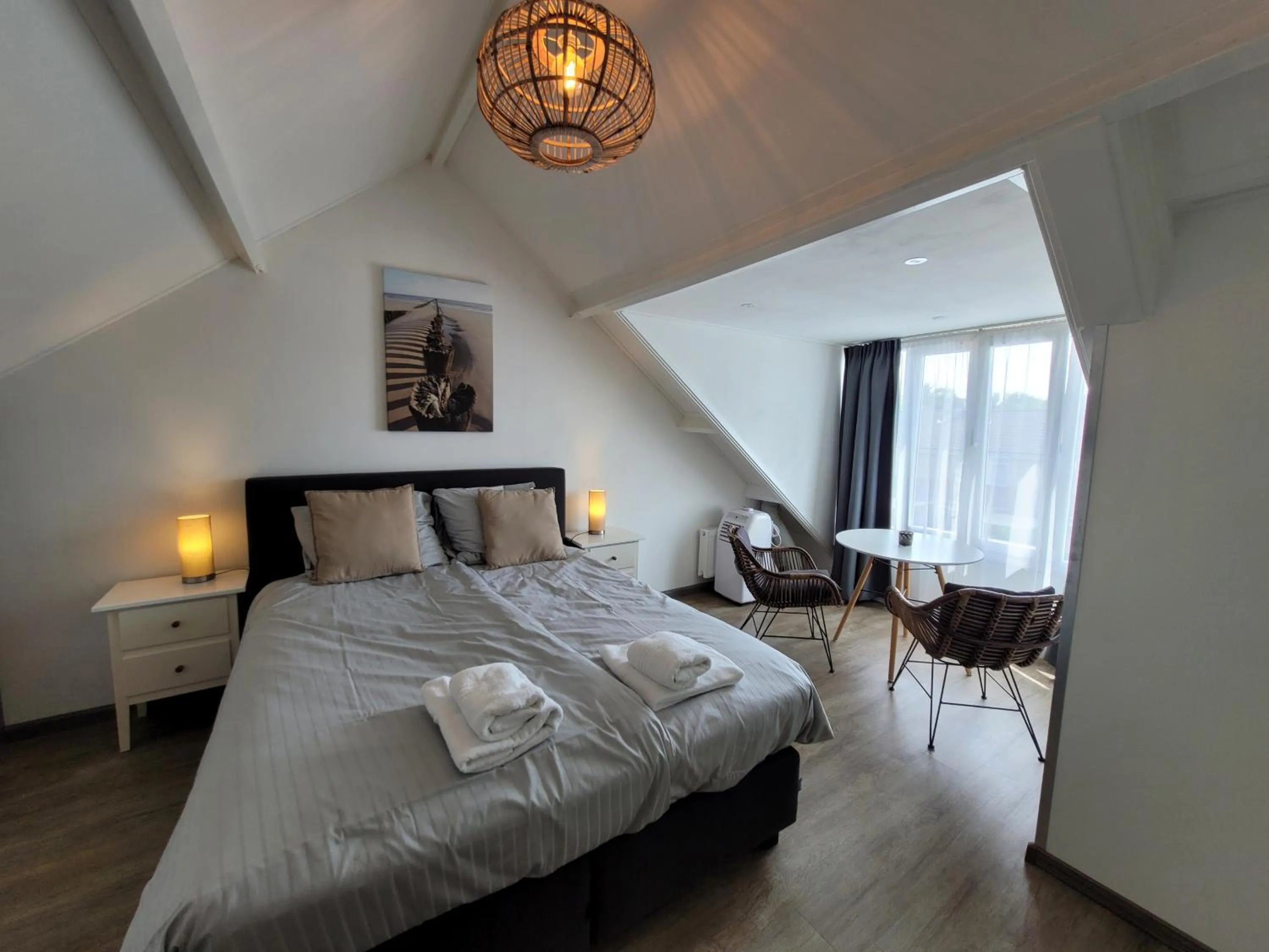 Photo of the whole room, Bed in Sleep Well Ness Domburg