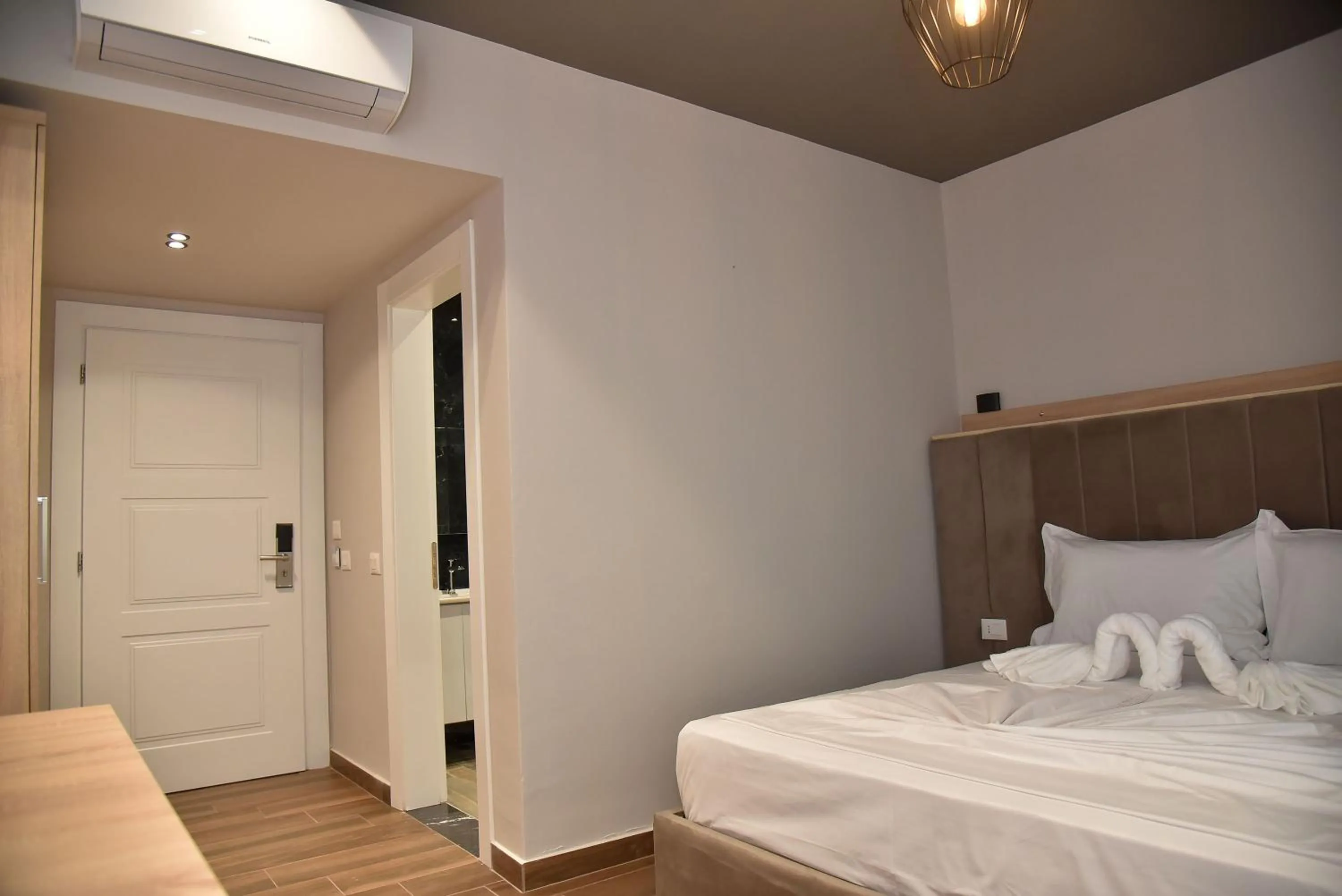 Bedroom, Bed in Dolanit Hotels Lubjana