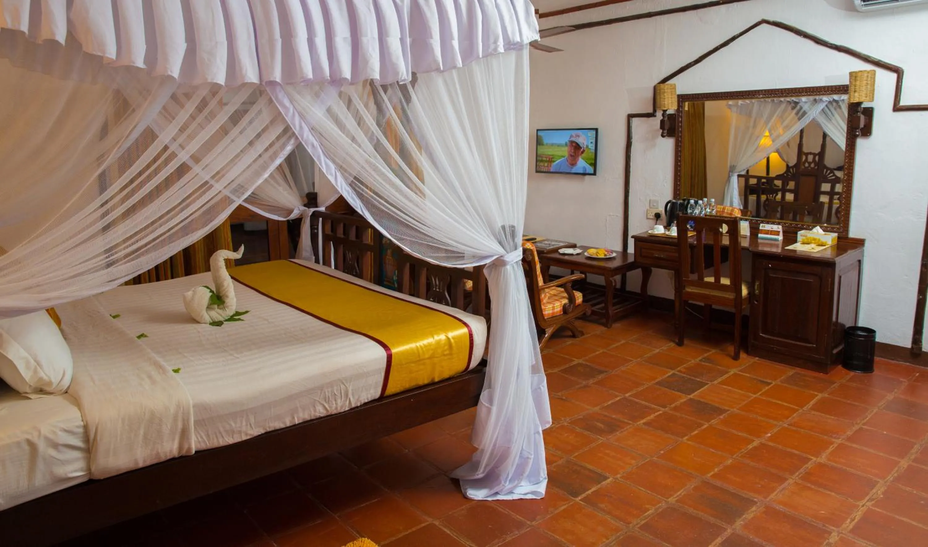 Photo of the whole room, Bed in Zanzibar Beach Resort