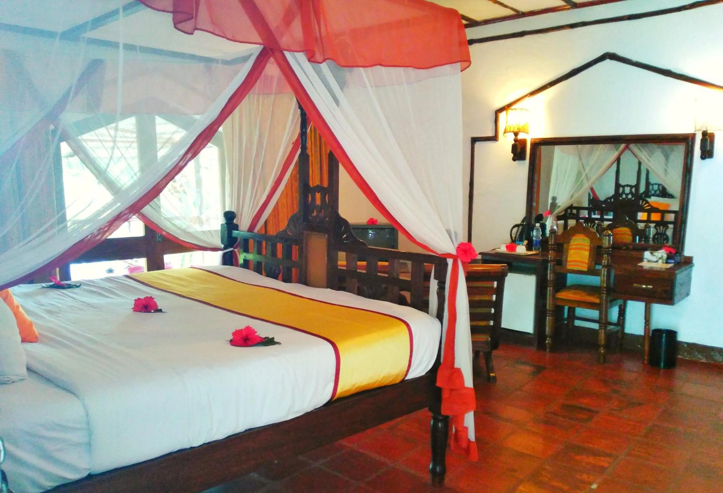 Bedroom, Bed in Zanzibar Beach Resort