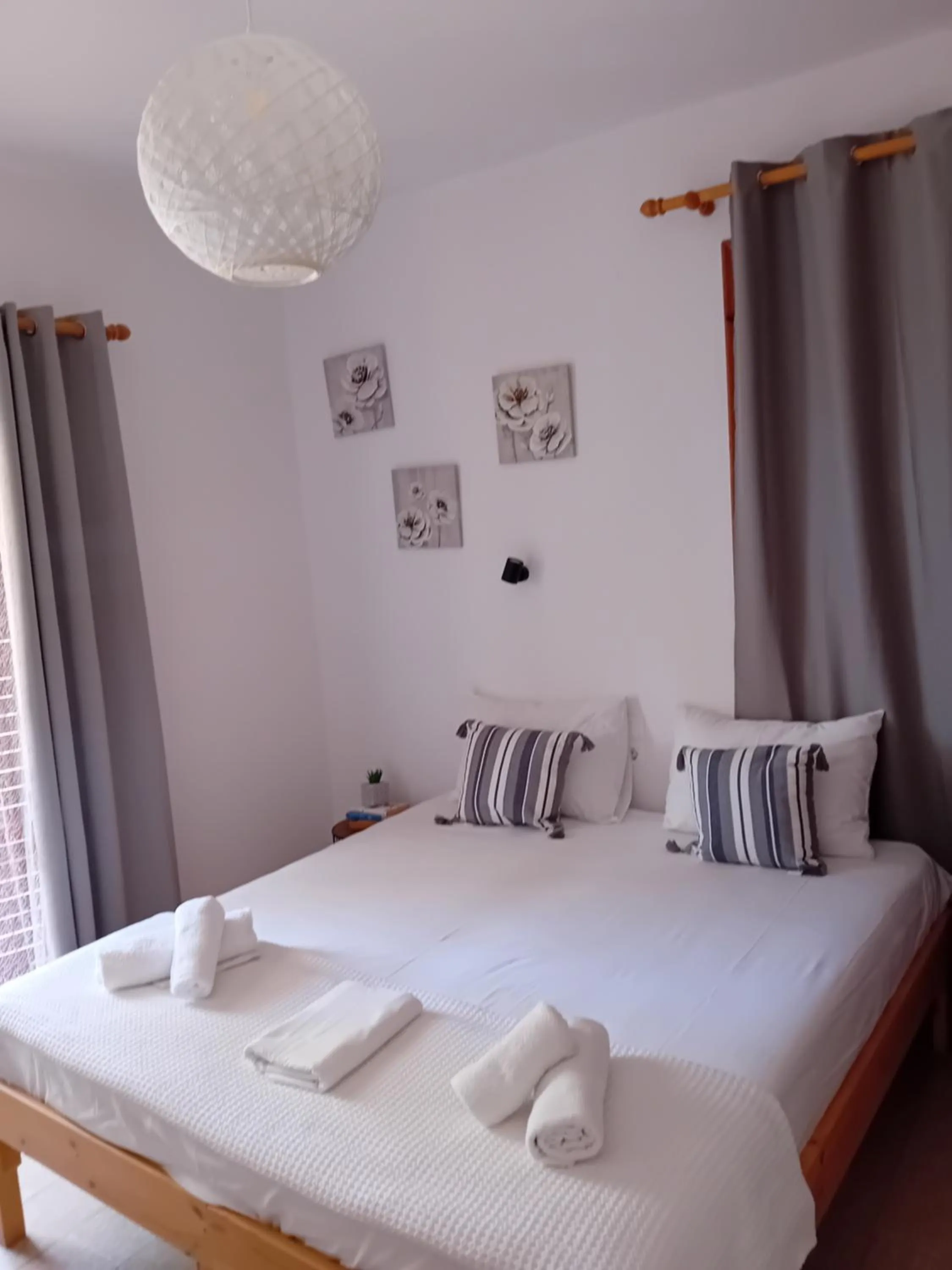 Bed in Φiloxenia Apartments