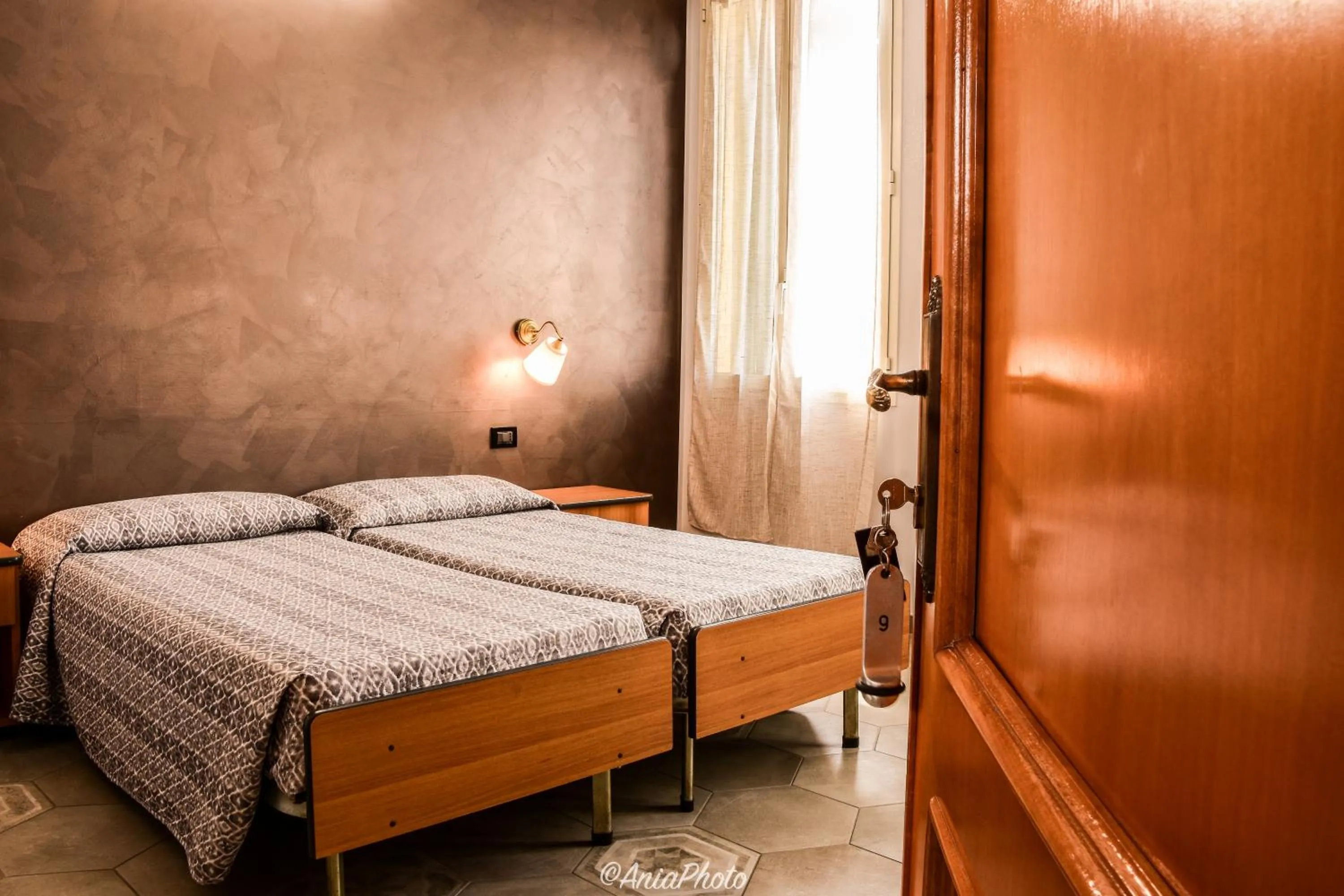 Bed in Albergo Florida Taggia