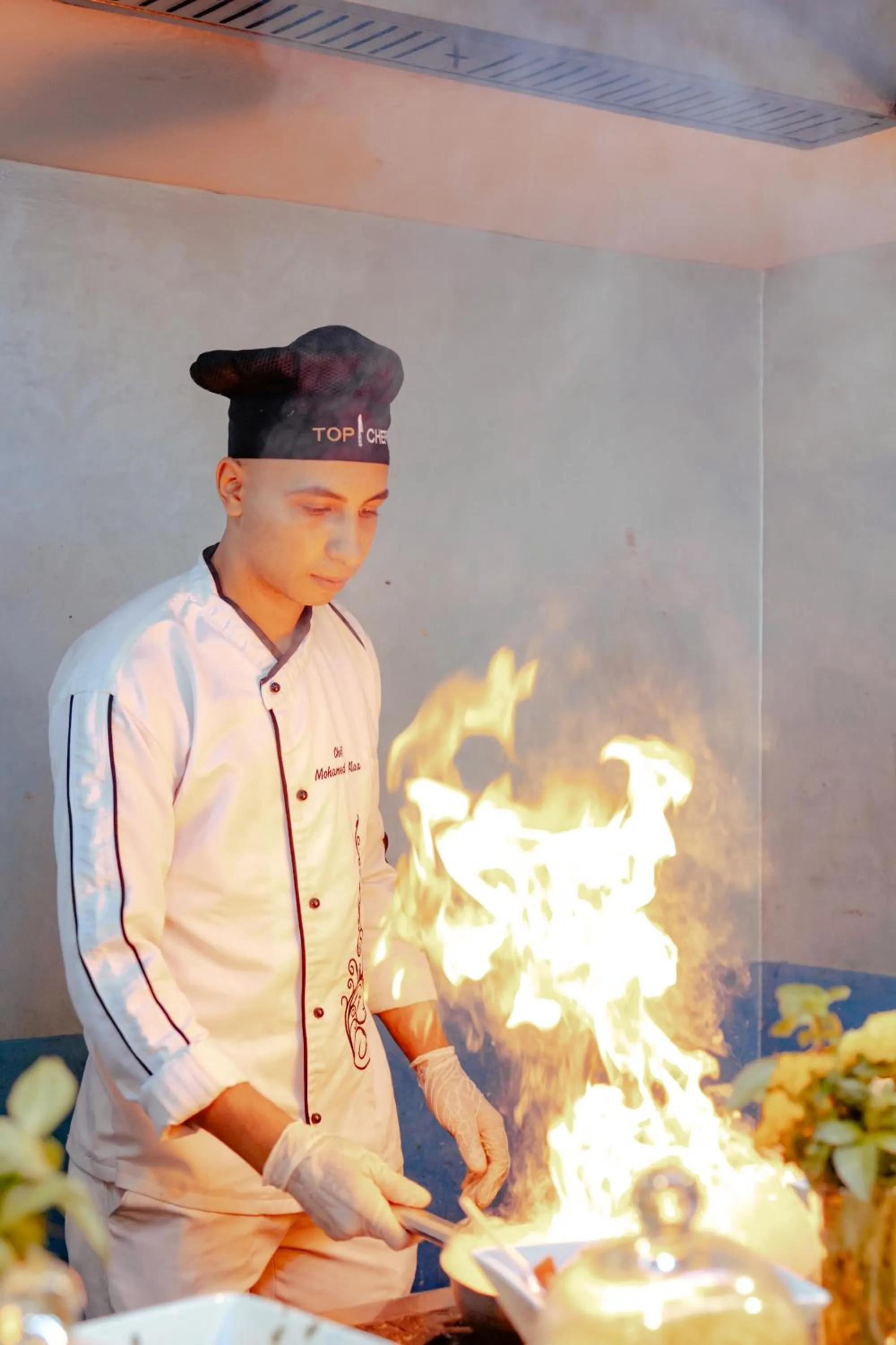 Restaurant/places to eat in Royal Star Beach Resort