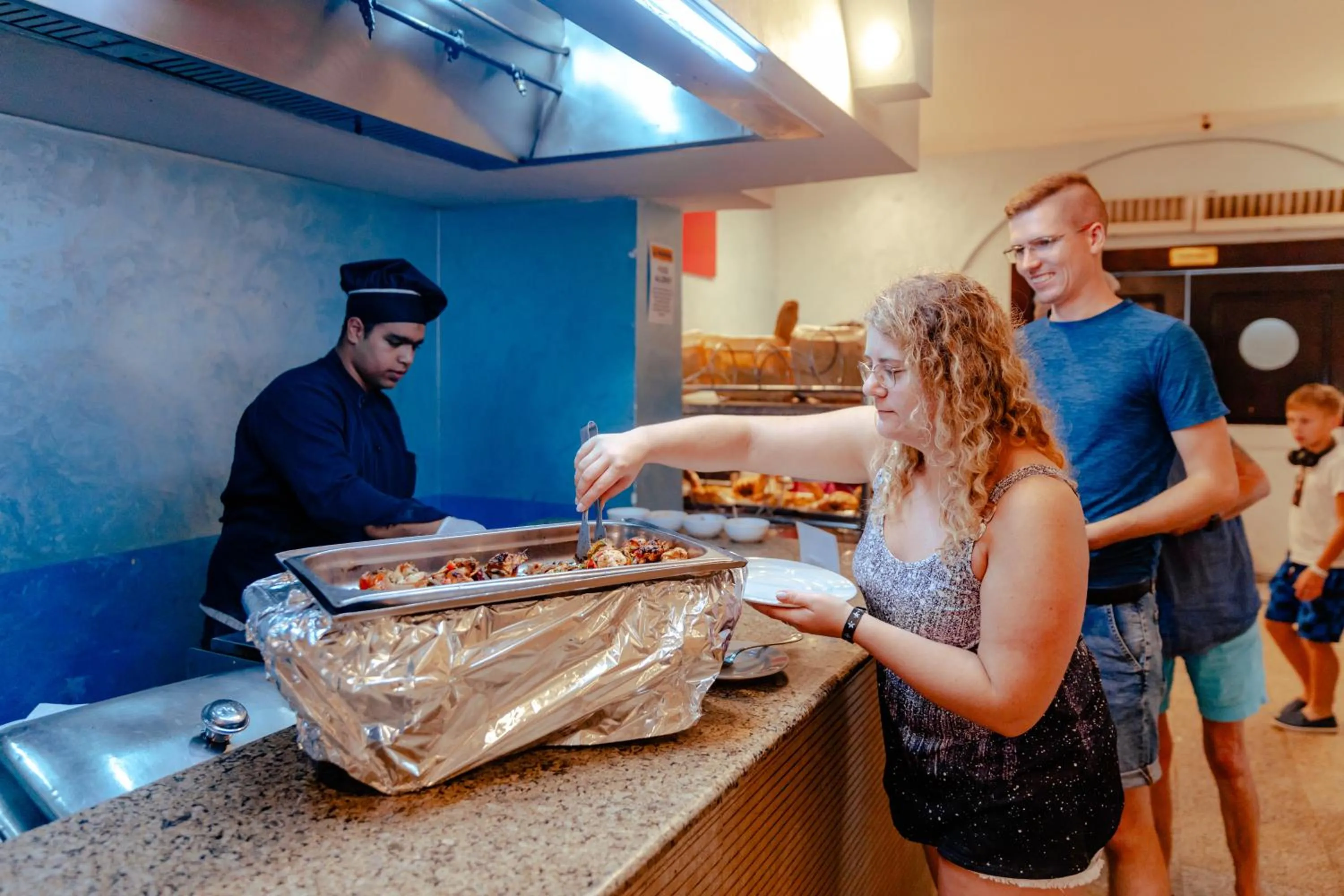 Restaurant/places to eat in Royal Star Beach Resort