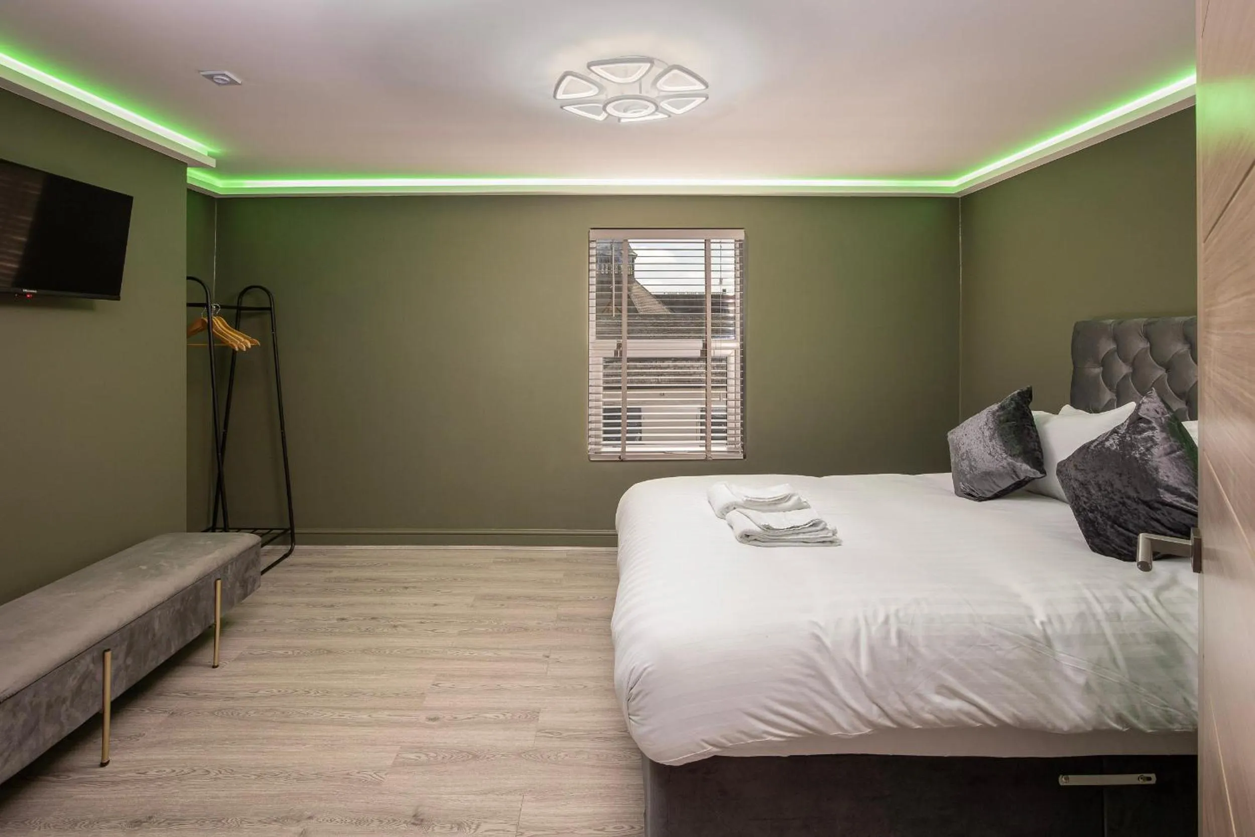 Bedroom, Bed in Town View Apartment by Sasco