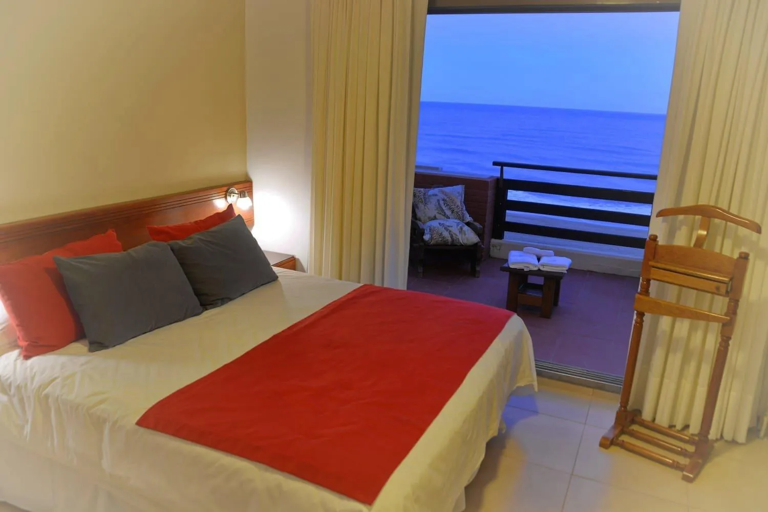 Bedroom, Bed in Intersur Villa Gesell