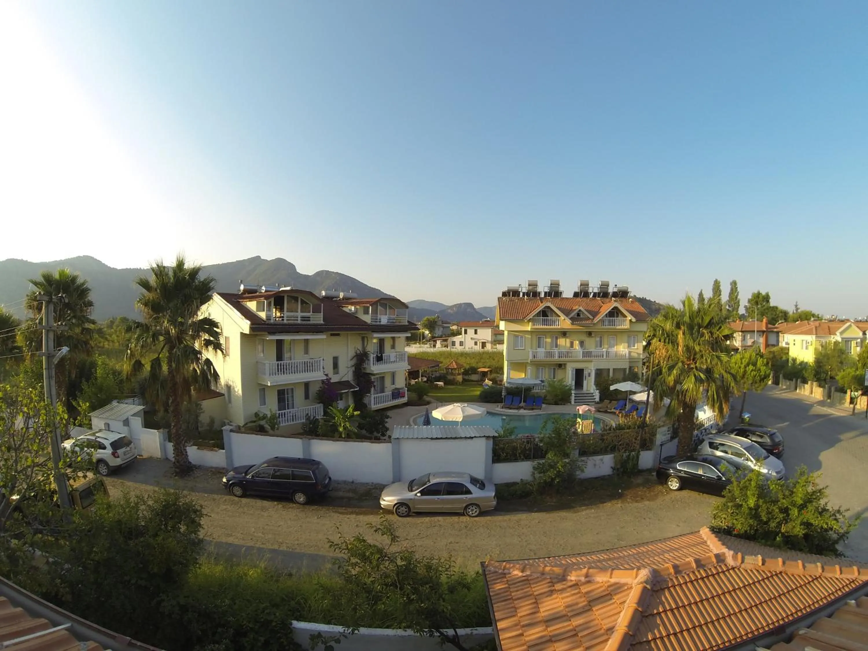 Facade/entrance in Mavikosk