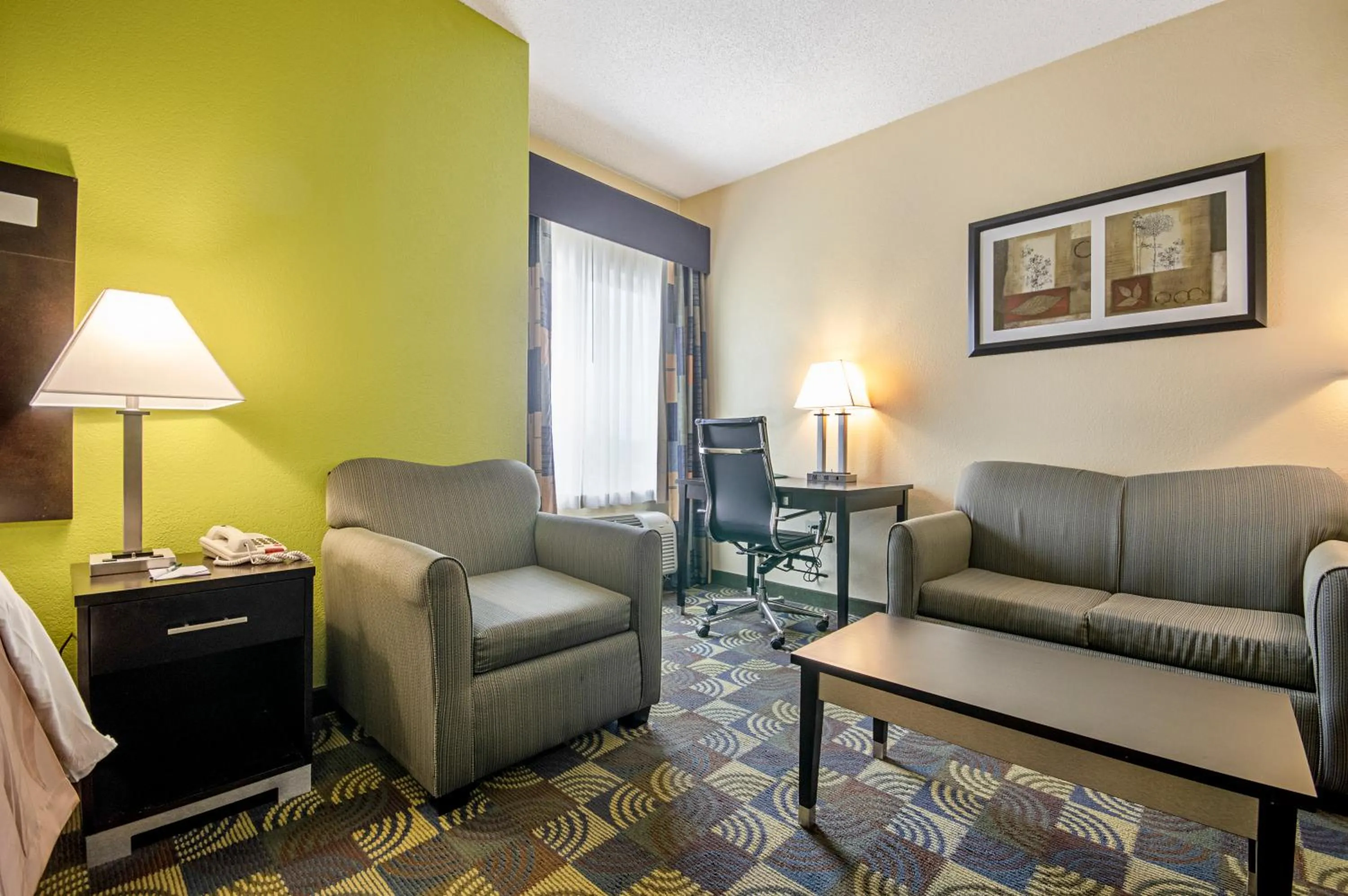 Quality Inn & Suites Glenmont - Albany South