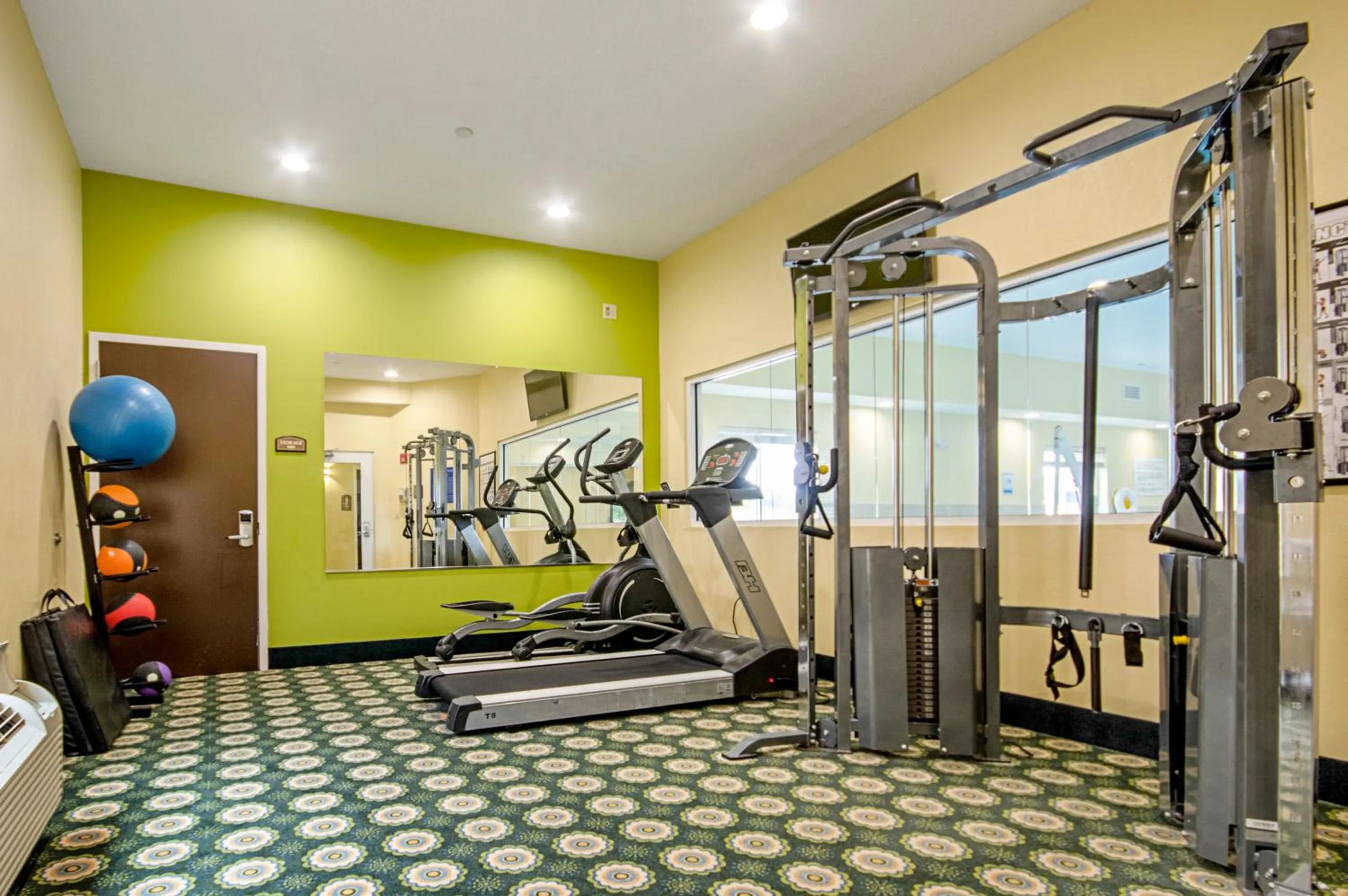 Quality Inn & Suites Glenmont - Albany South