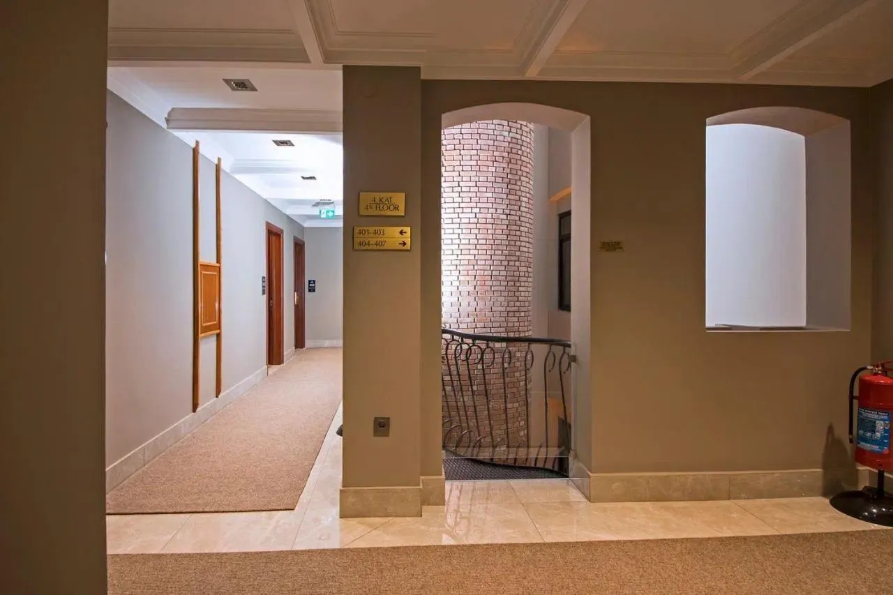 Property building in Vardar Palace Hotel - Special Category