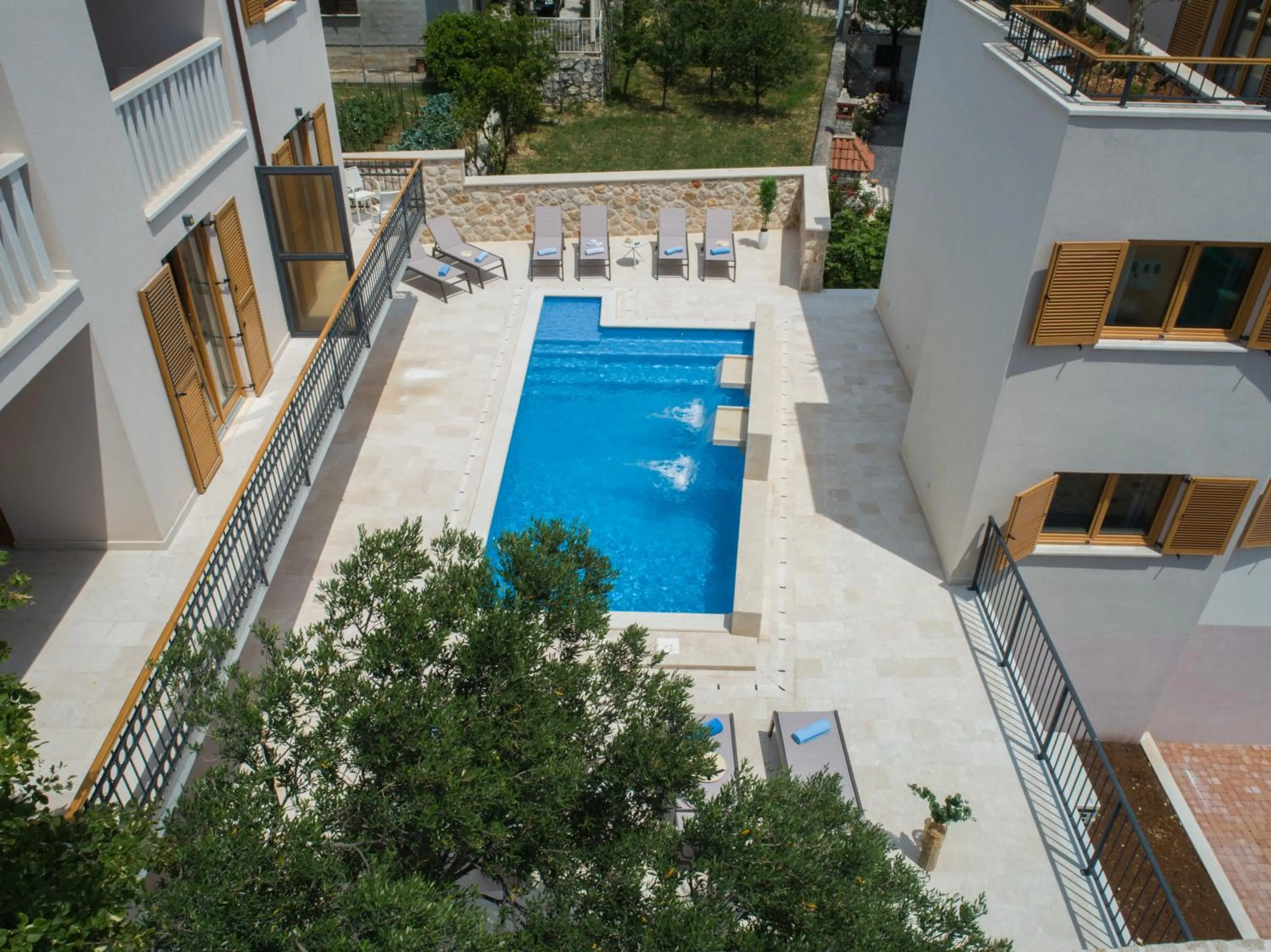 Pool view in Casa Laurea