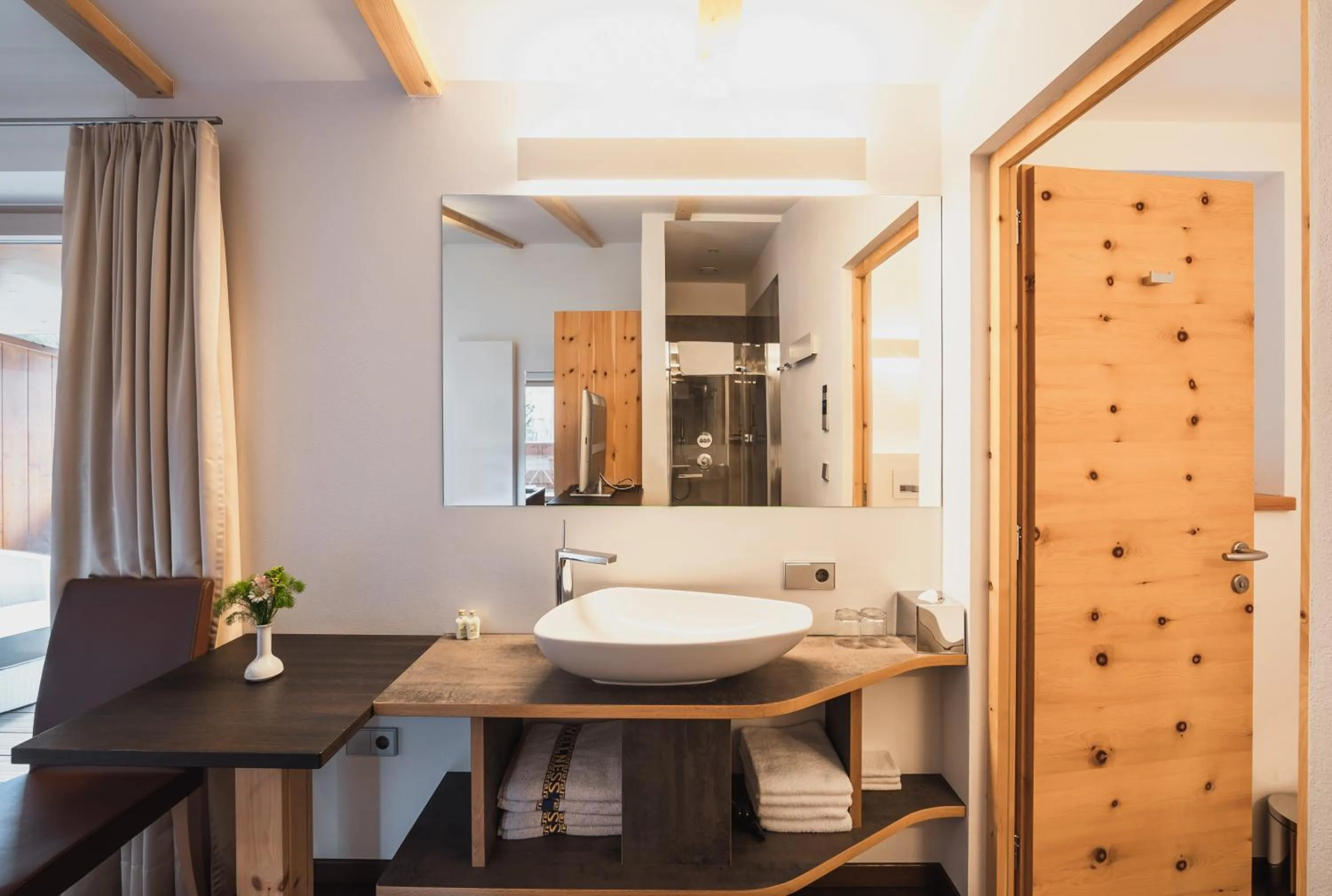 Photo of the whole room in Hotel Bischofhof