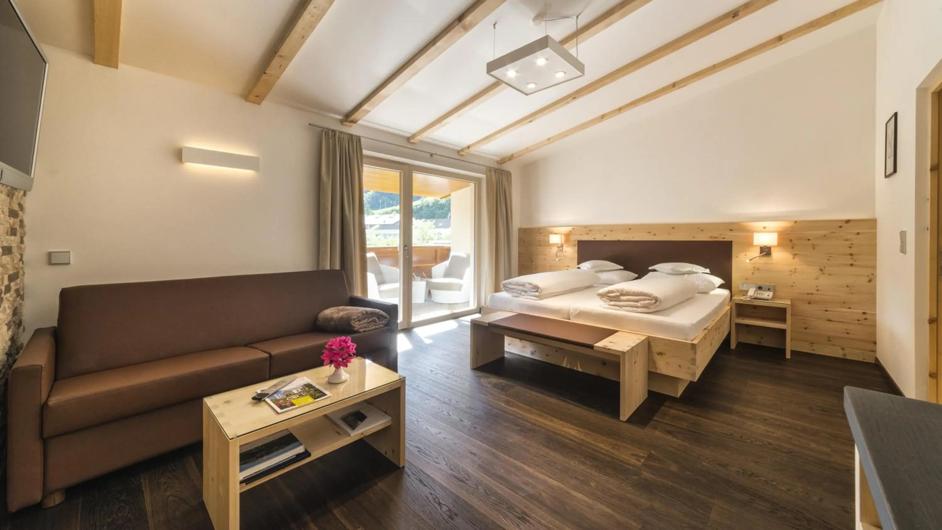 Day, Bed in Hotel Bischofhof