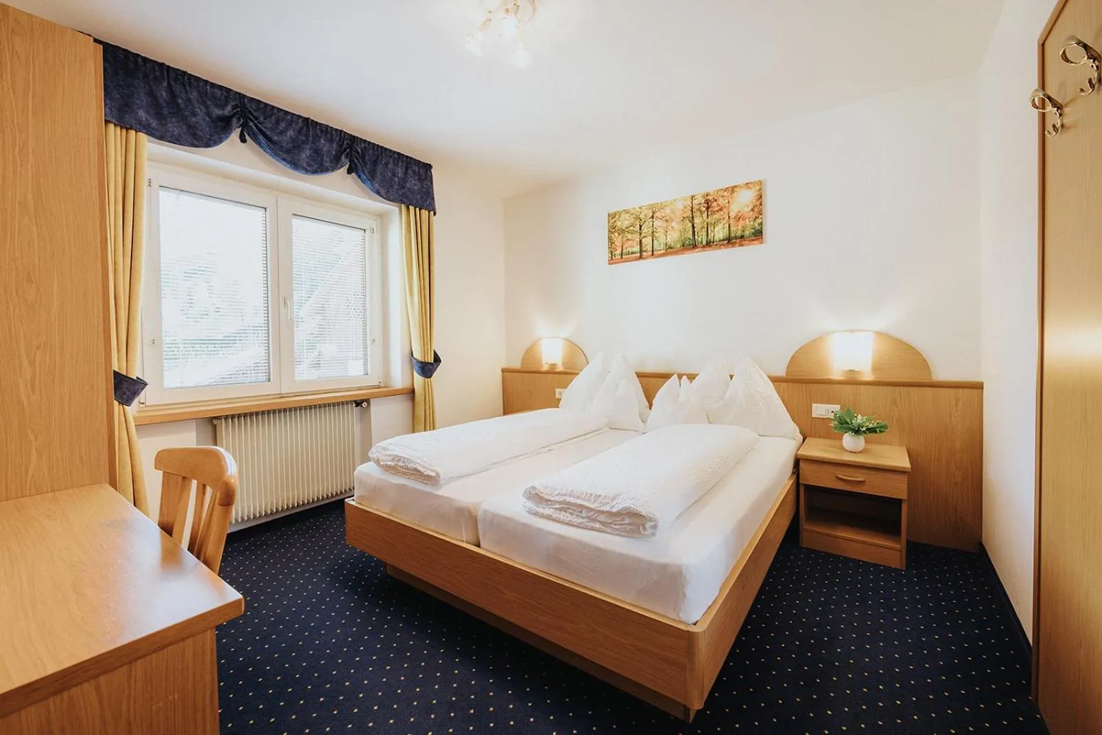 Photo of the whole room, Bed in Hotel Bischofhof