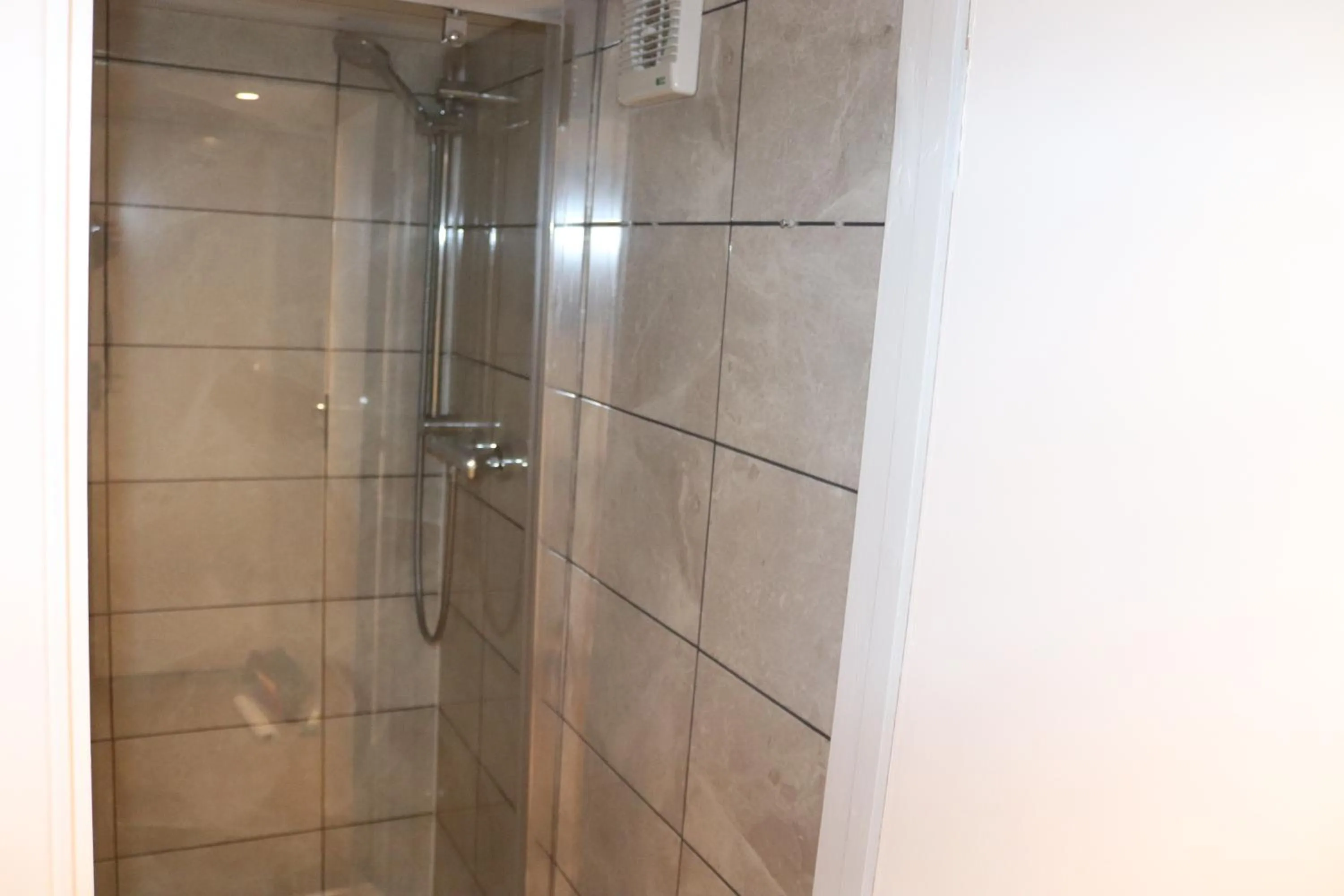 Bathroom in Grade I listed luxury apartment in Hertfordshire