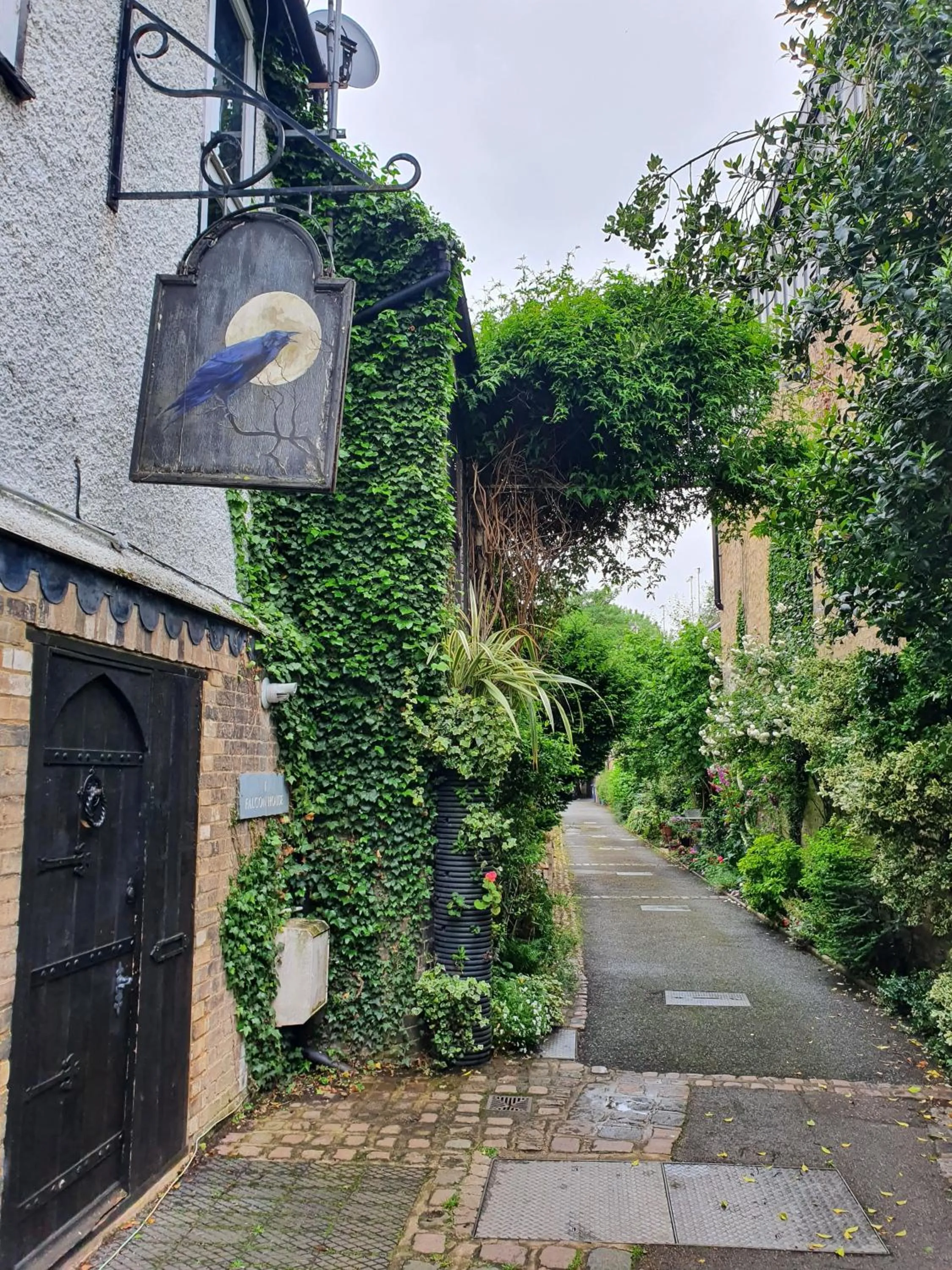 Activities in Grade I listed luxury apartment in Hertfordshire