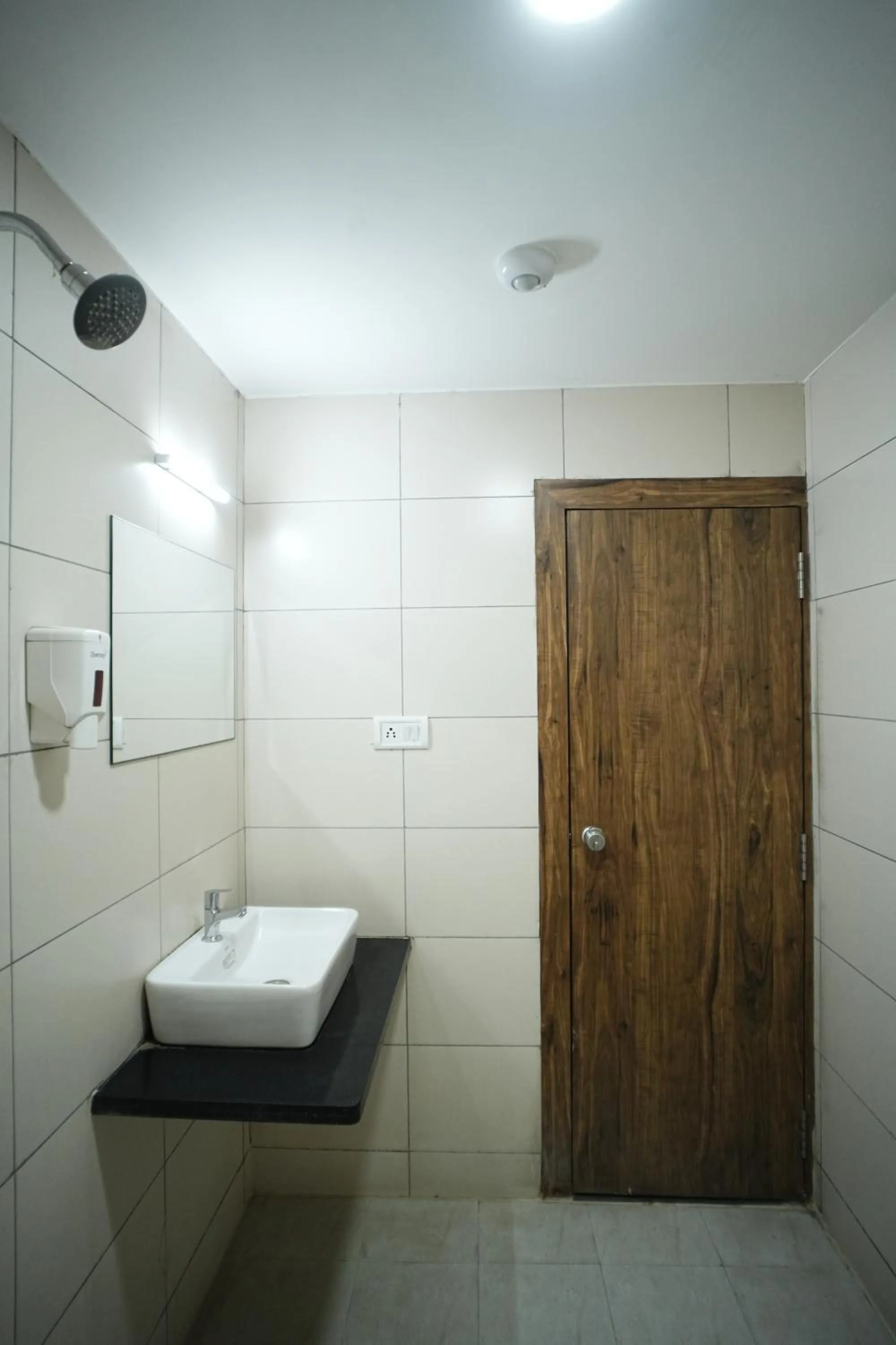 Bathroom in Hotel Kartiki