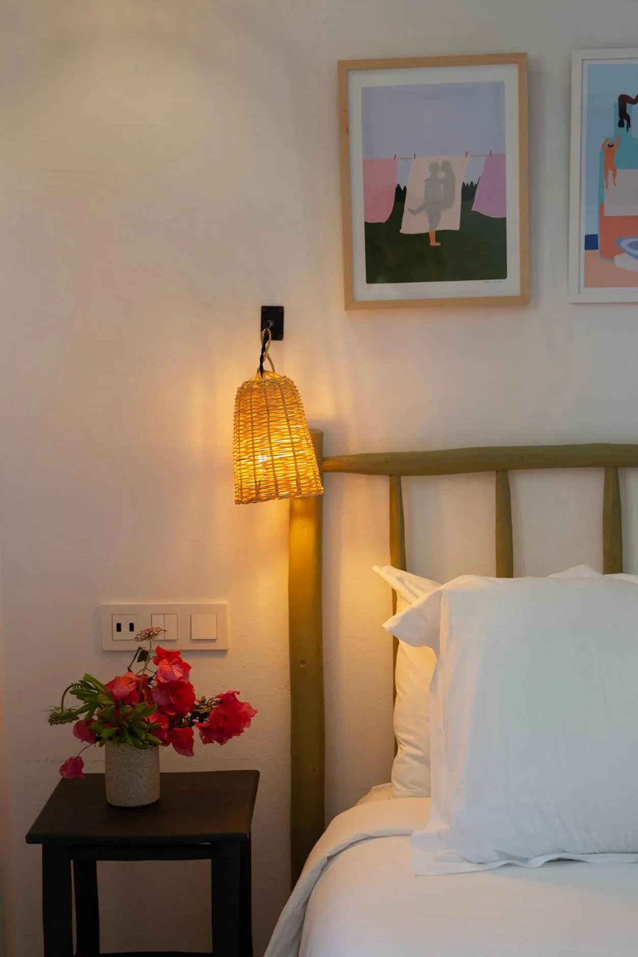 Decorative detail, Bed in Hostal Mar y Sal