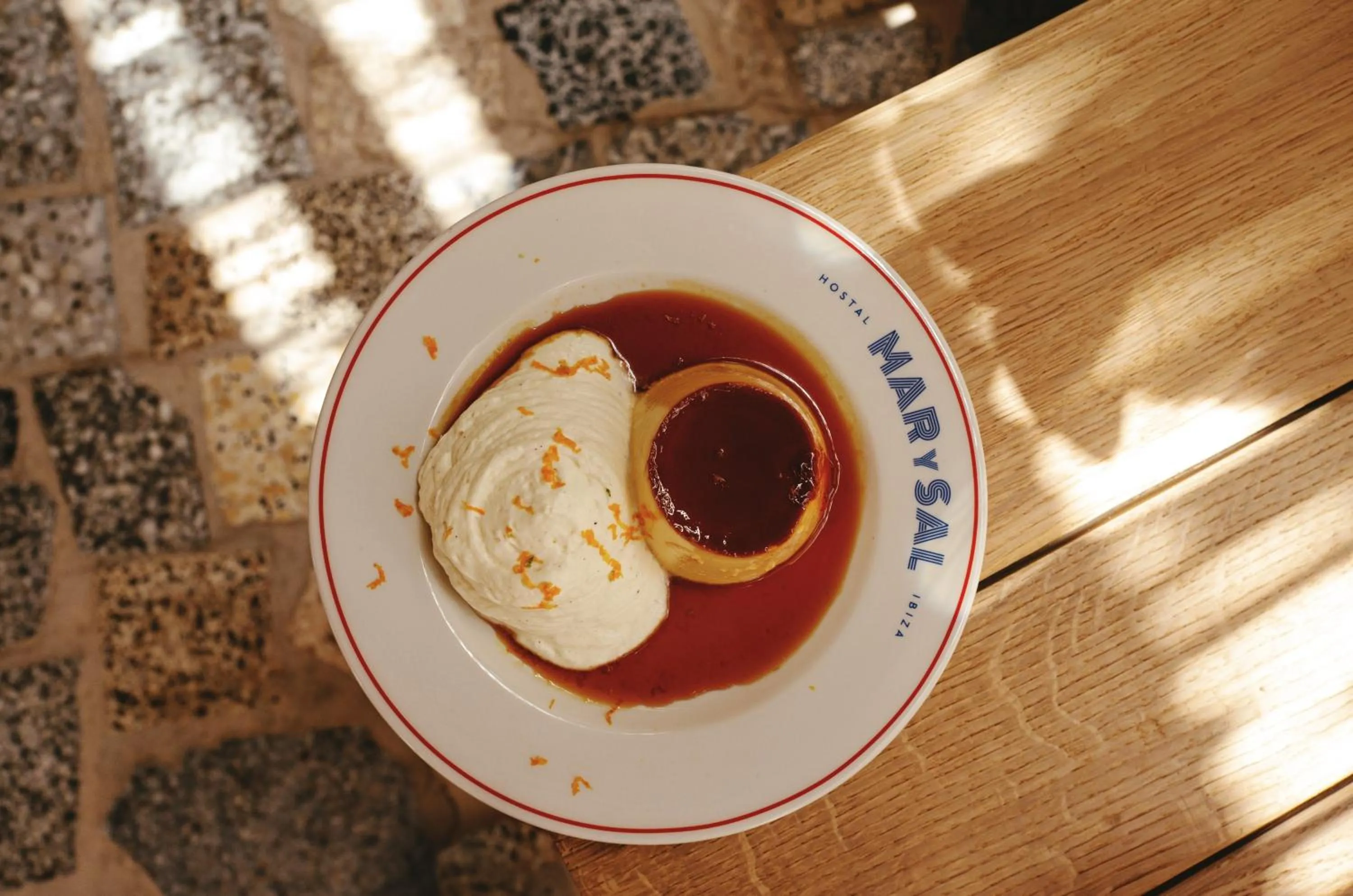 Restaurant/places to eat in Hostal Mar y Sal