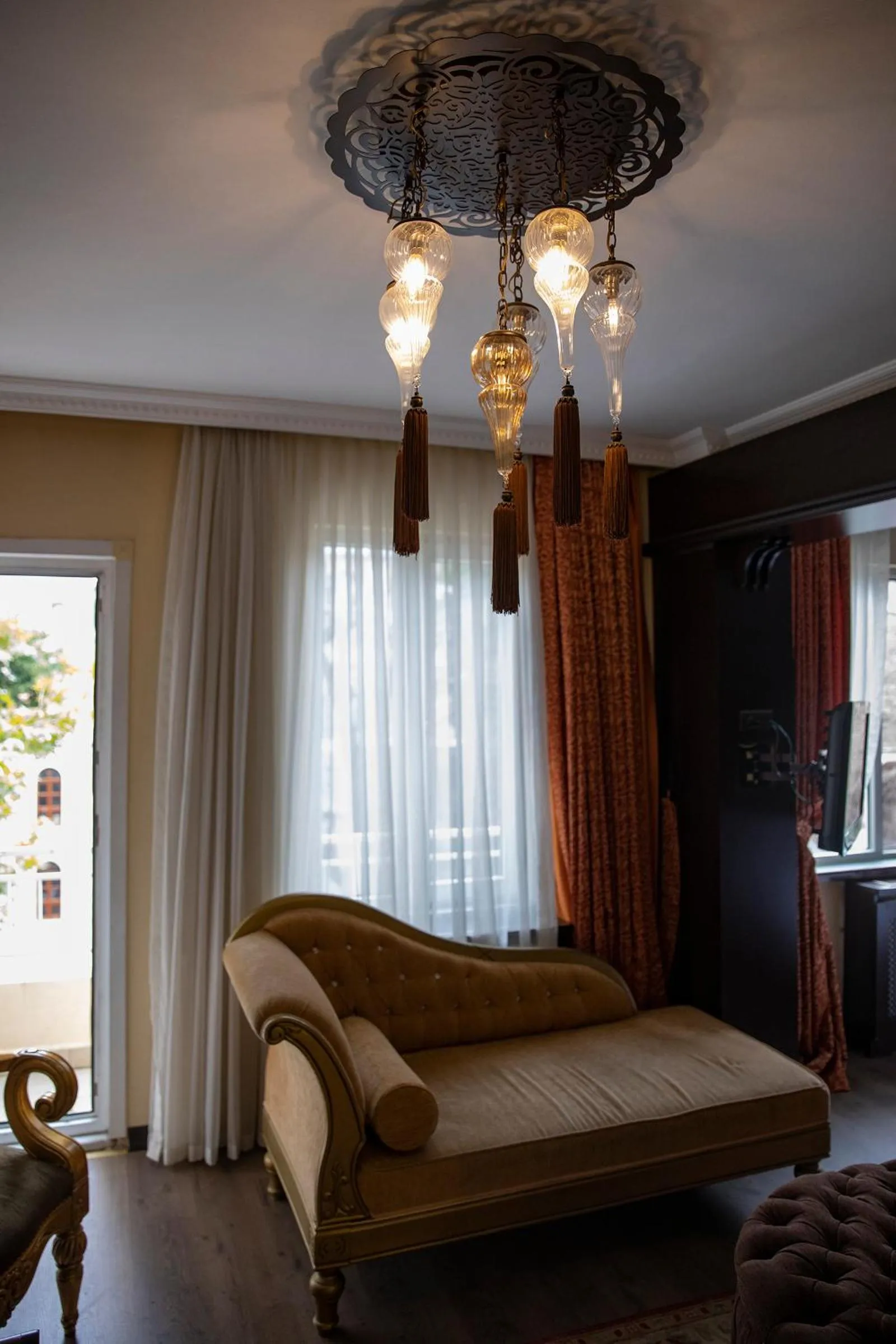 Photo of the whole room, Bed in Ottoman Hotel Imperial-Special Category